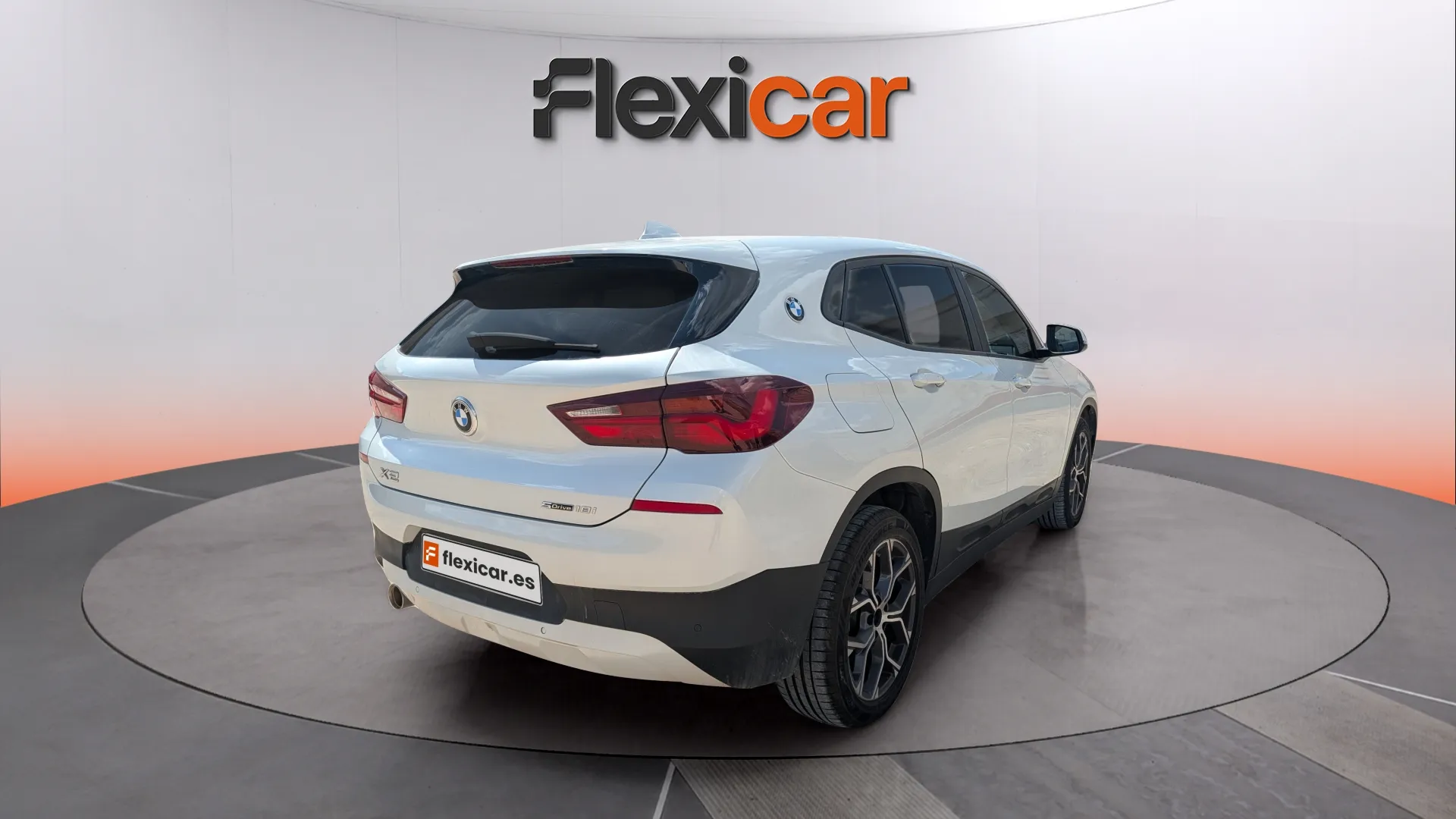 BMW X2 sDrive18i - foto 7