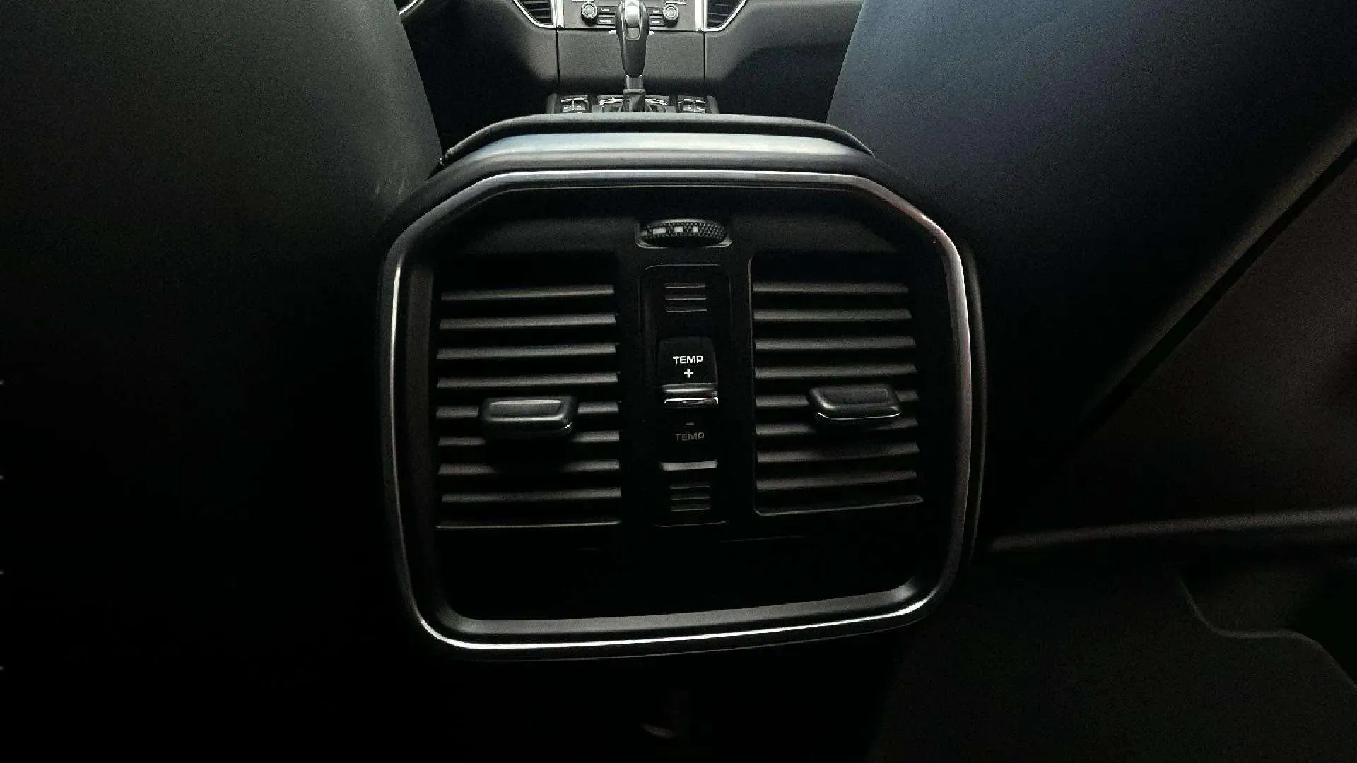 Porsche Macan GTS - foto 25
