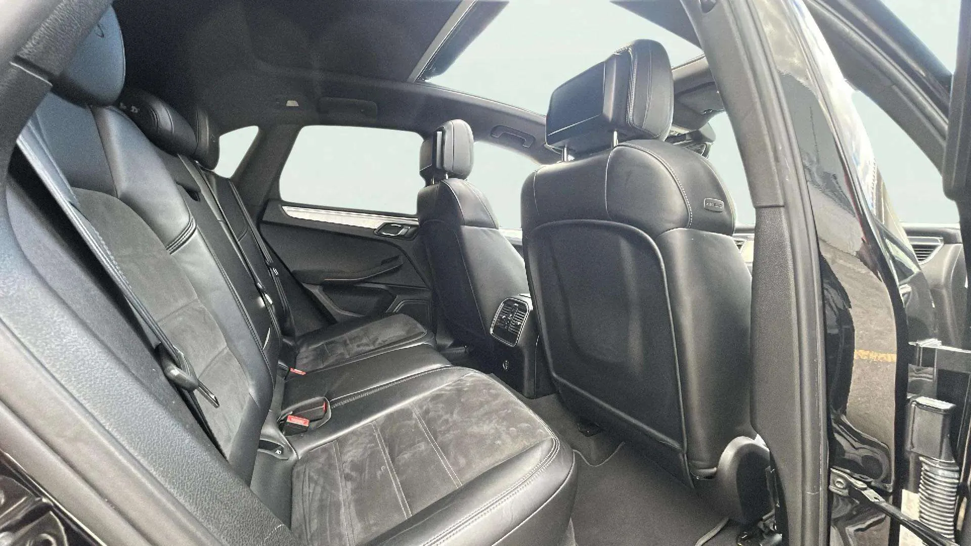 Porsche Macan GTS - foto 14