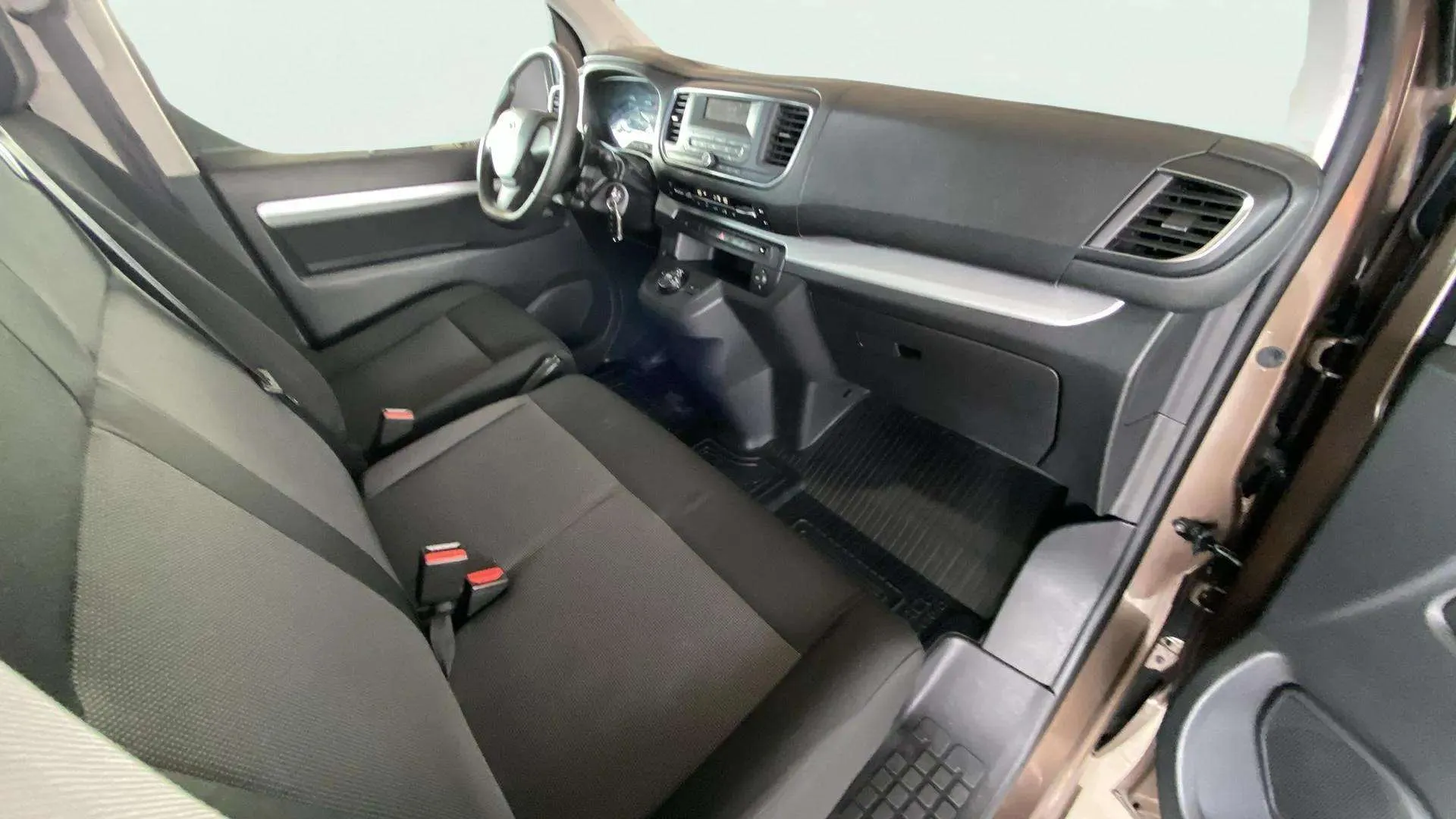 Toyota Proace Verso 2.0D Advance Pack L1 - foto 10