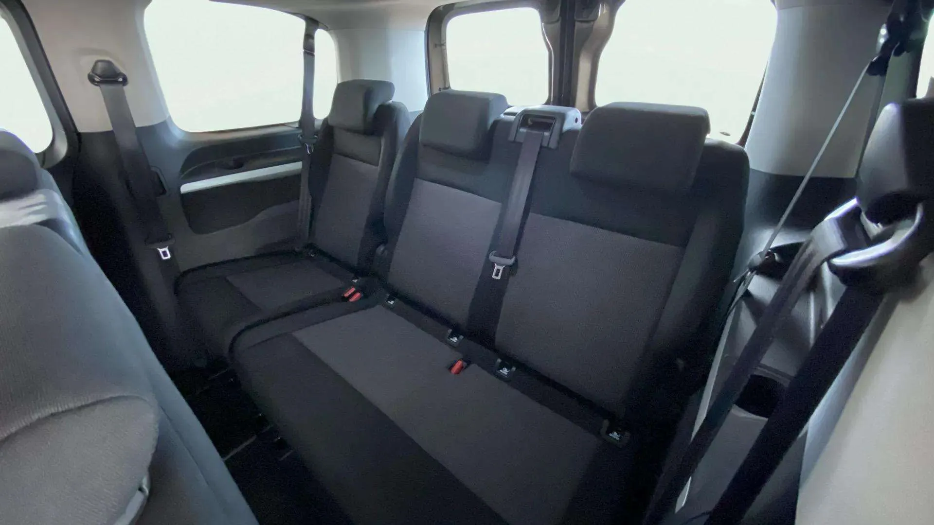 Toyota Proace Verso 2.0D Advance Pack L1 - foto 12