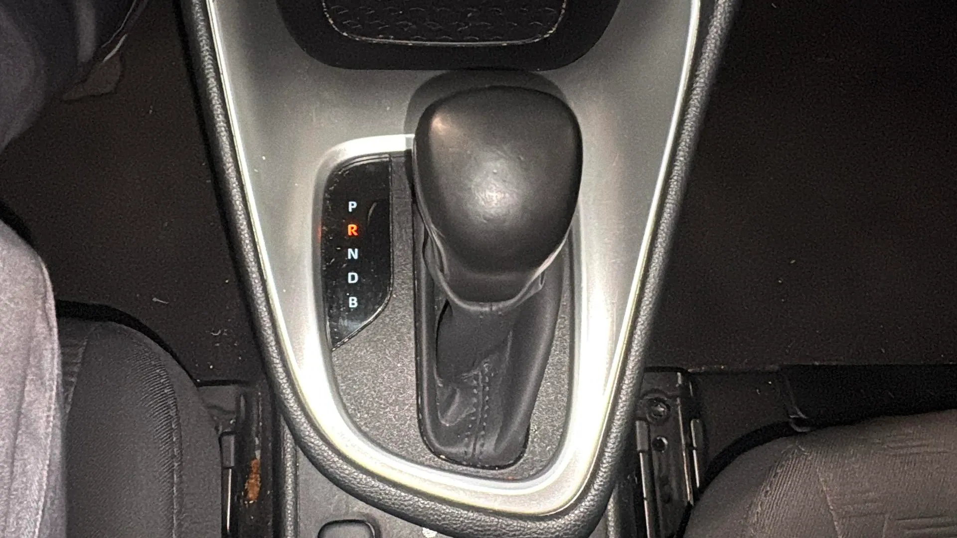 Toyota Yaris 1.5 120H Active Plus - foto 21