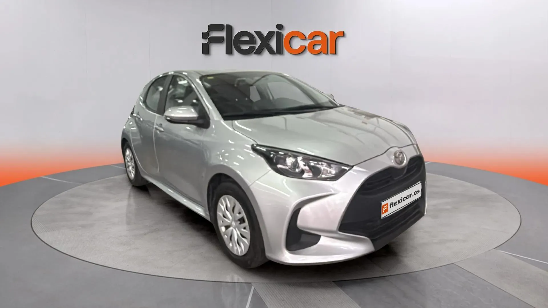 Toyota Yaris 1.5 120H Business Plus