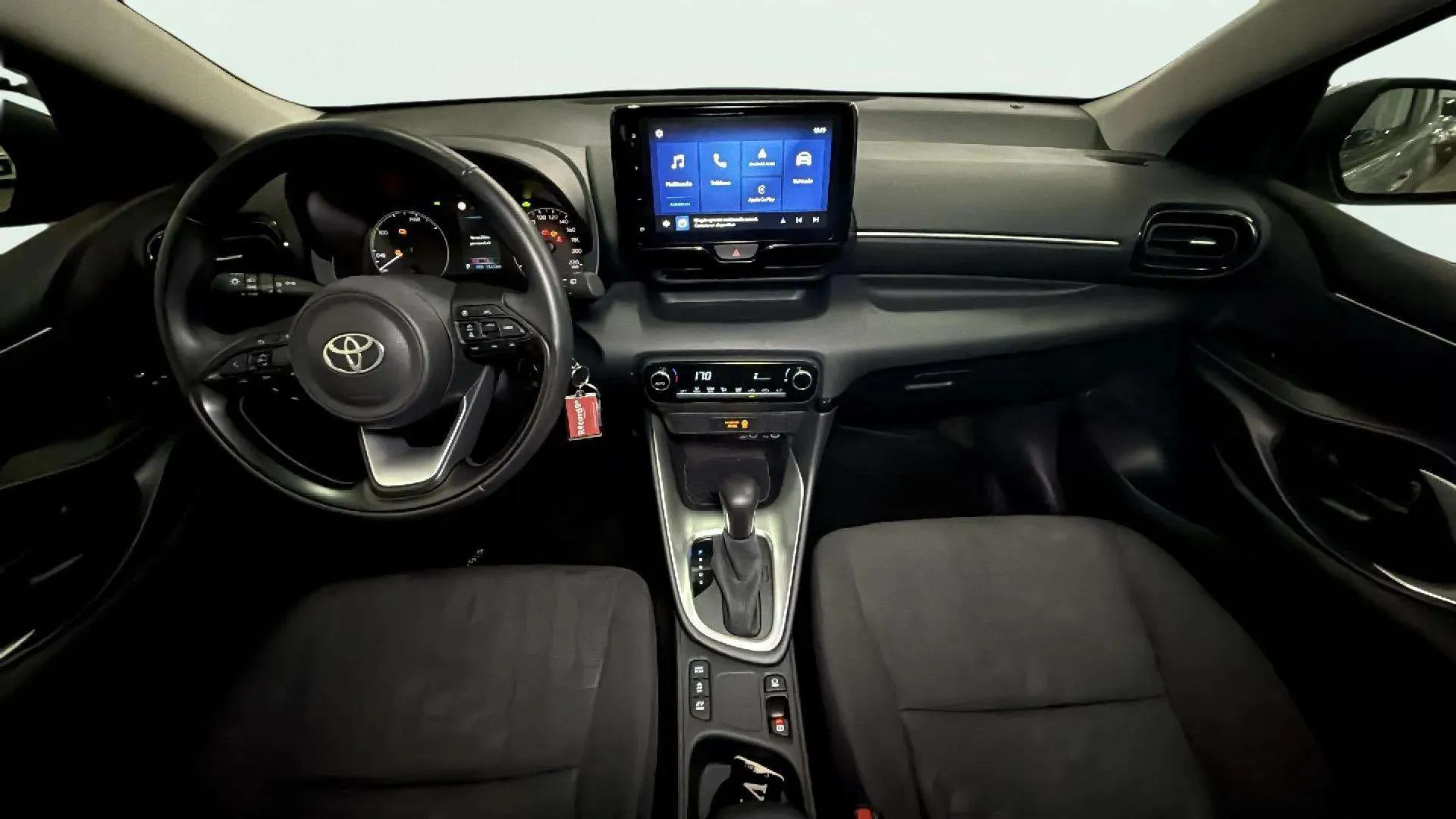 Toyota Yaris 1.5 120H Business Plus - foto 14