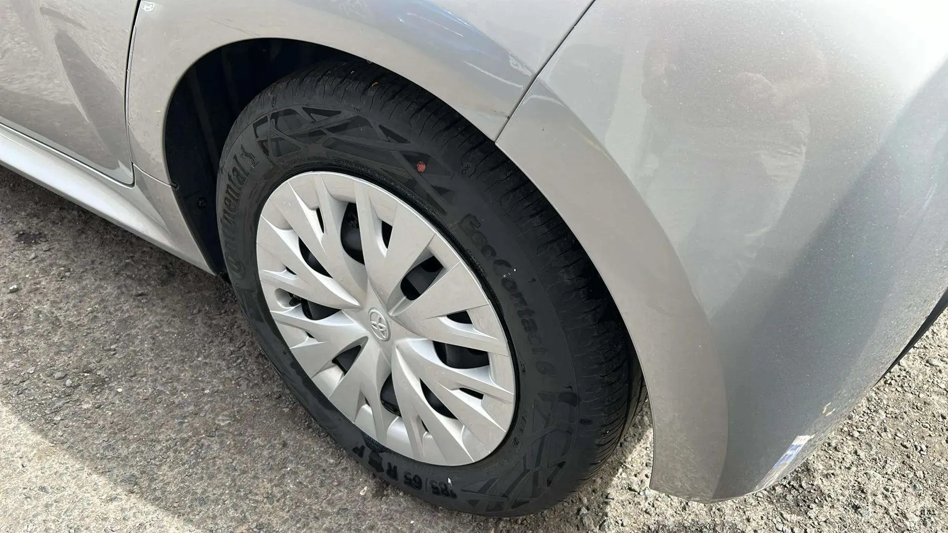 Toyota Yaris 1.5 120H Active Plus - foto 13