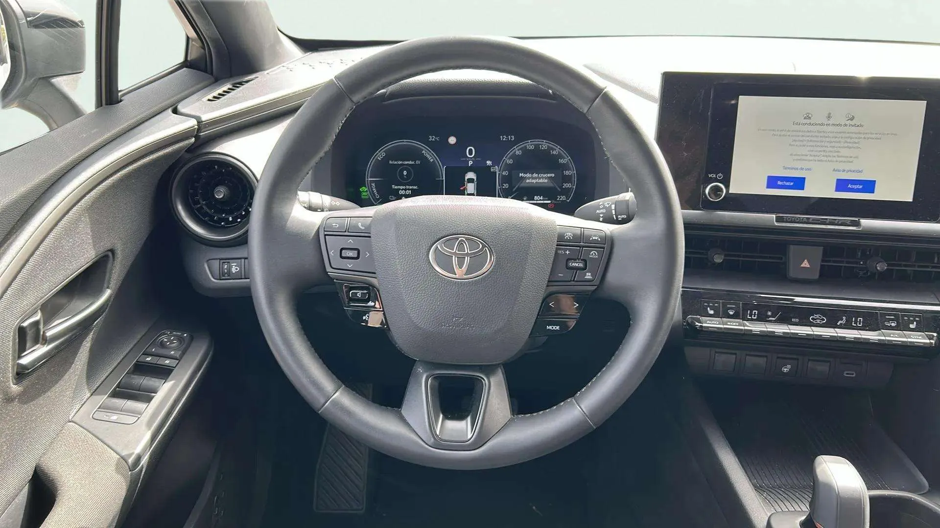 Toyota C-HR 2.0 220PH Advance - foto 27