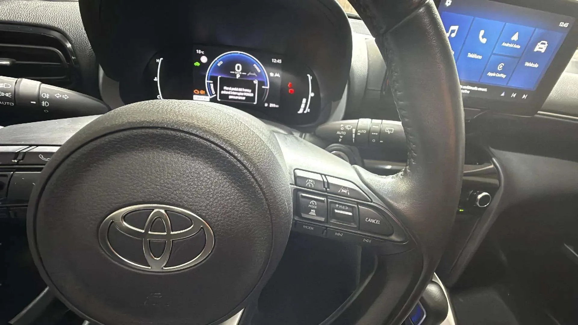Toyota Yaris Cross 1.5 120H Active Plus - foto 12
