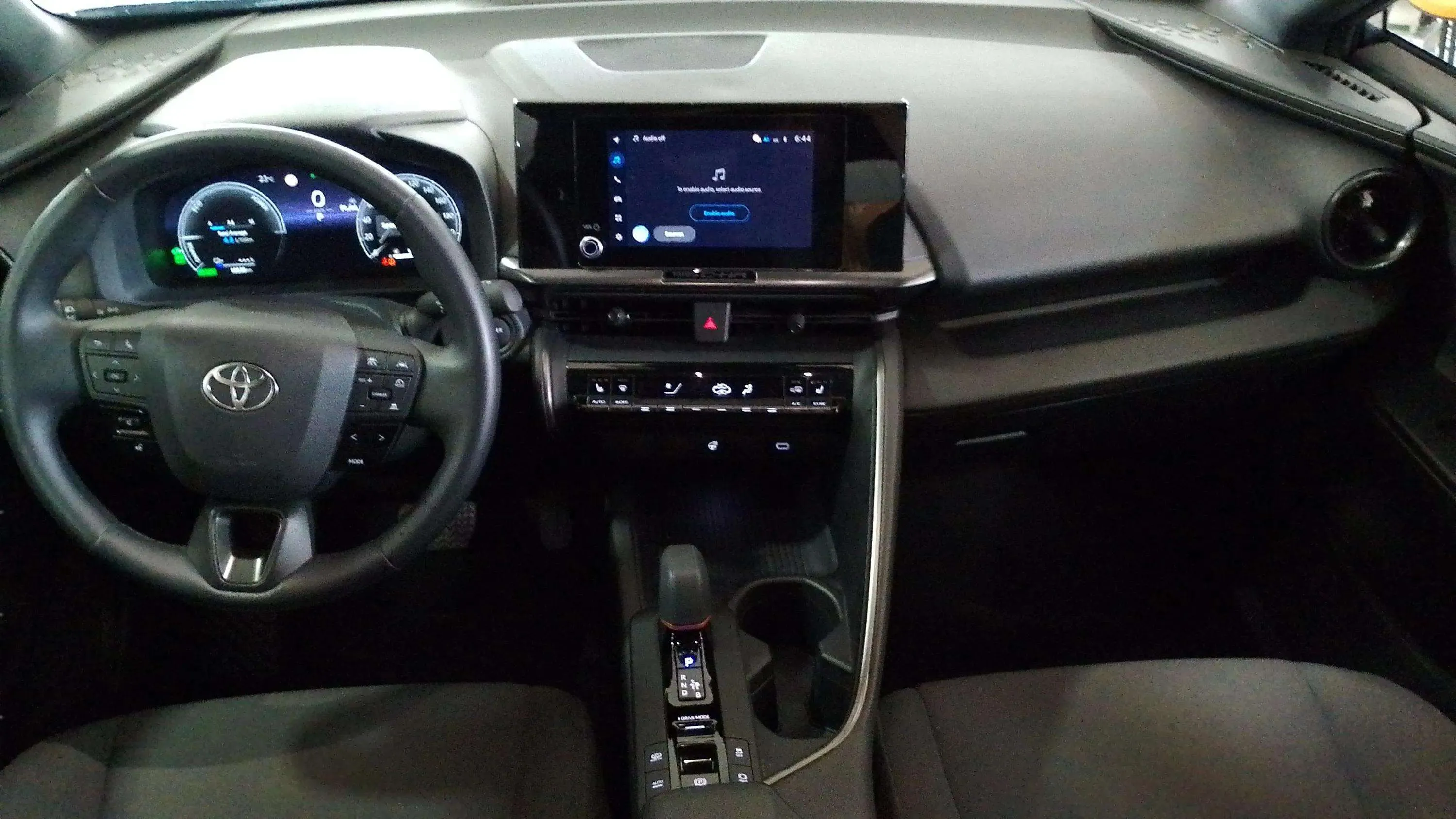 Toyota C-HR 2.0 220PH Advance - foto 6