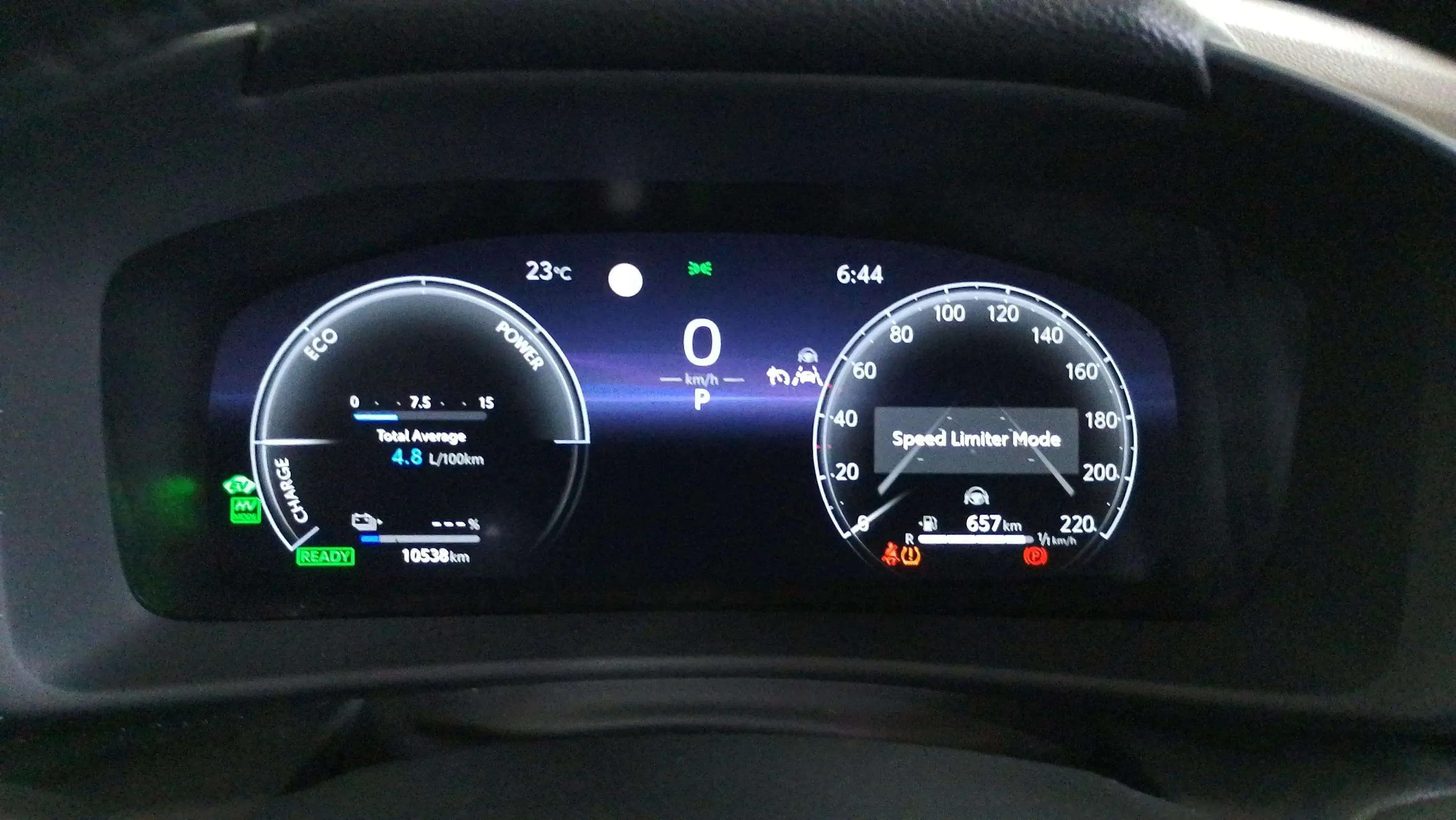 Toyota C-HR 2.0 220PH Advance - foto 9