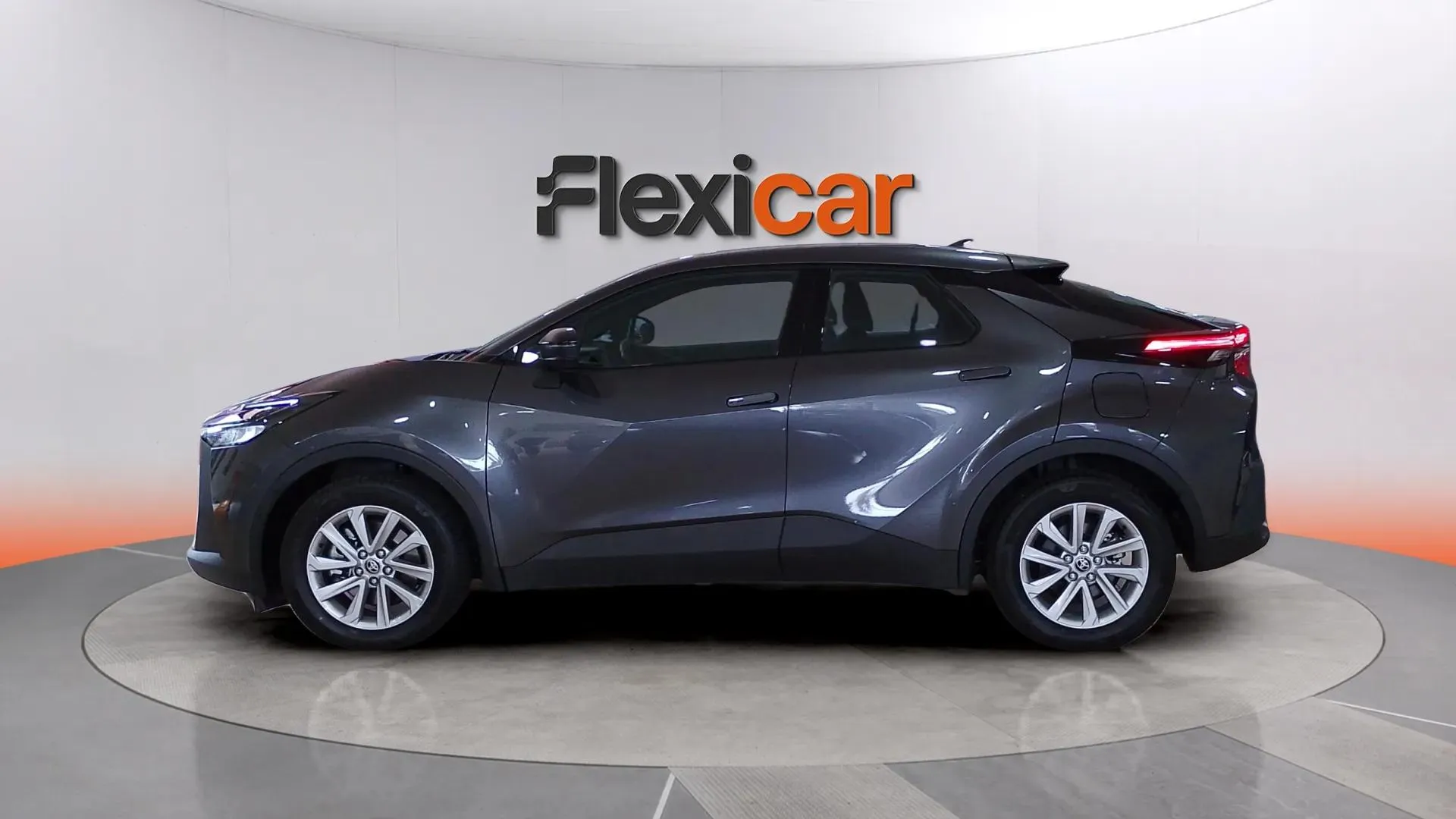 Toyota C-HR 2.0 220PH Advance - foto 5