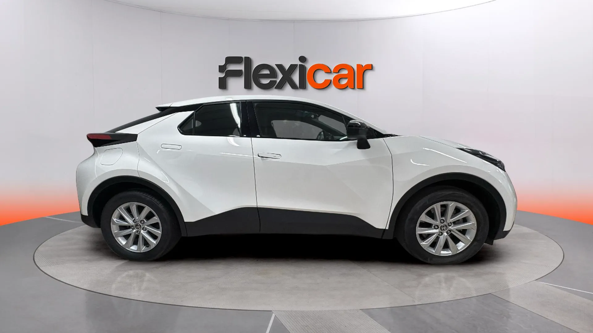 Toyota C-HR 2.0 220PH Advance - foto 3
