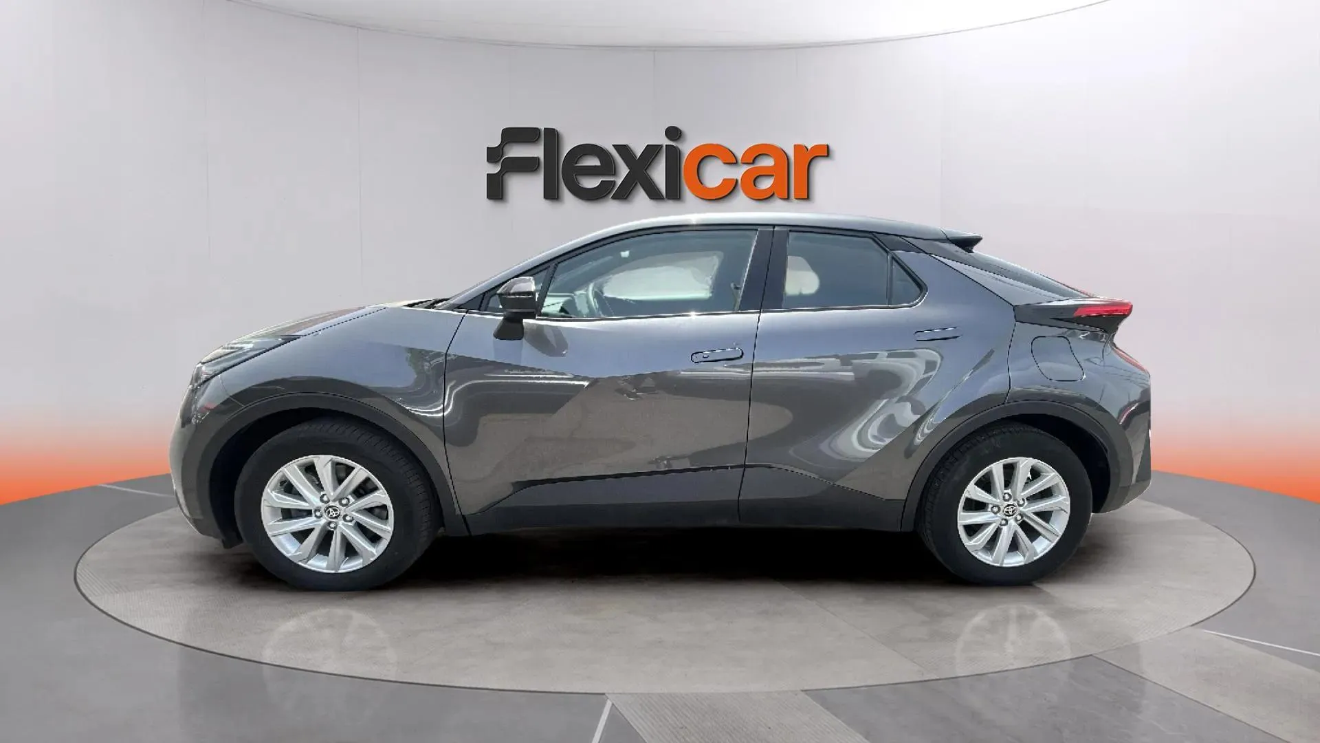Toyota C-HR 2.0 220PH Advance - foto 5