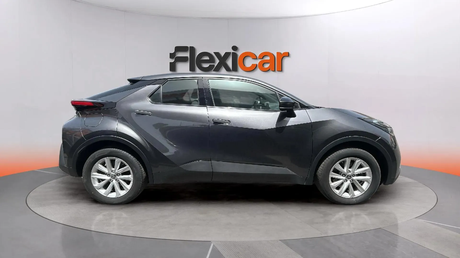 Toyota C-HR 2.0 220PH Advance - foto 3