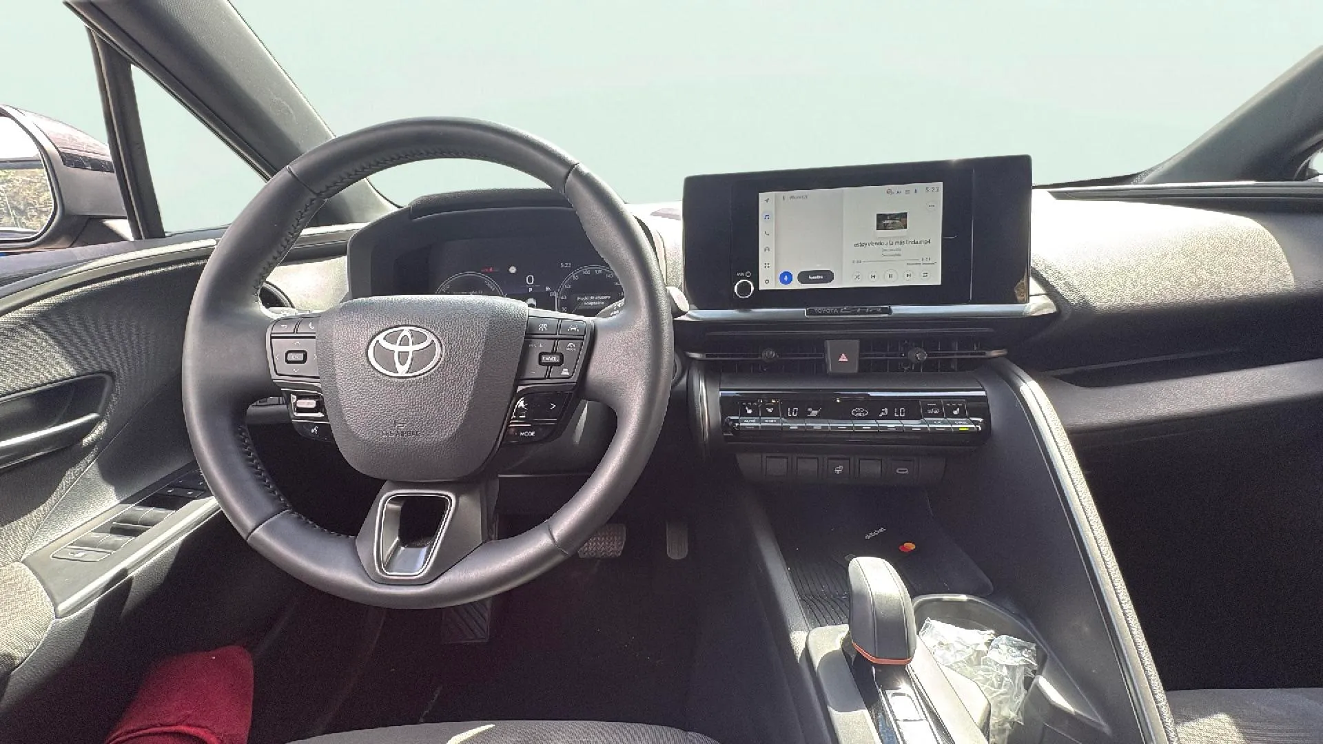 Toyota C-HR 2.0 220PH Advance - foto 13