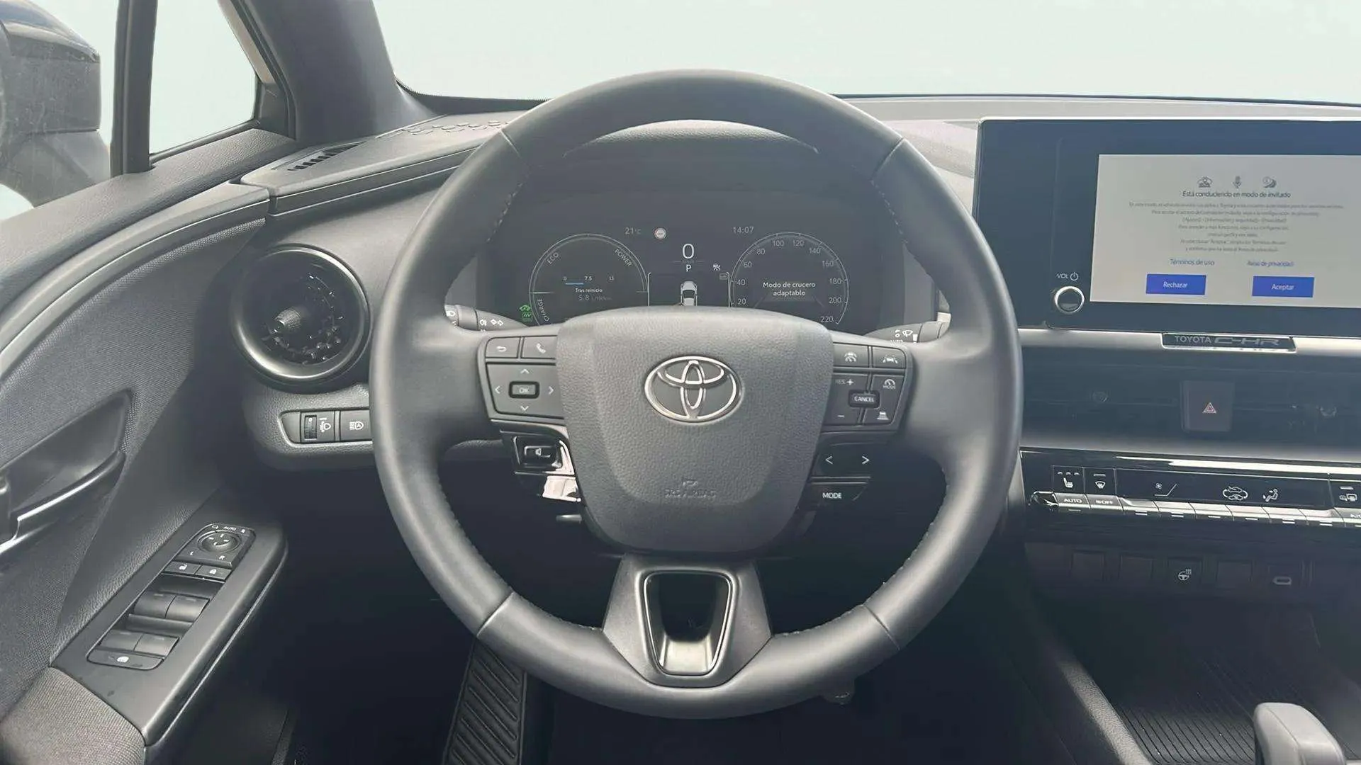 Toyota C-HR 2.0 220PH Advance - foto 8
