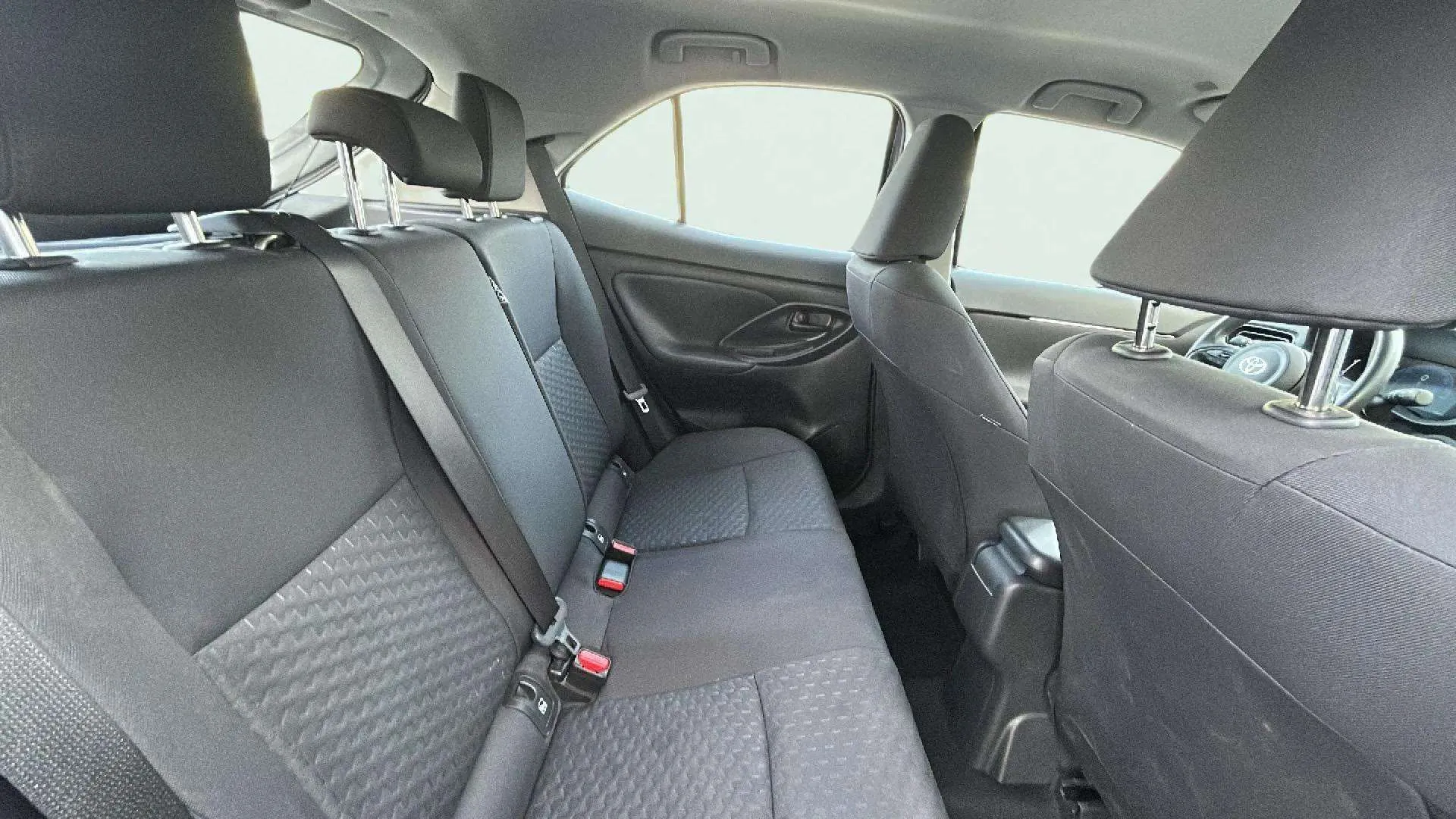 Toyota Yaris Cross 1.5 120H Active Plus - foto 26