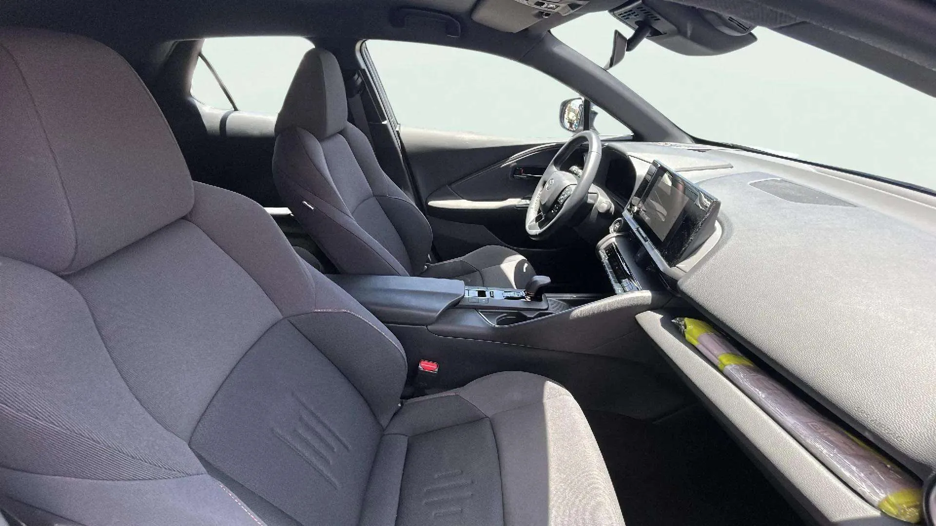 Toyota C-HR 2.0 220PH Advance - foto 28