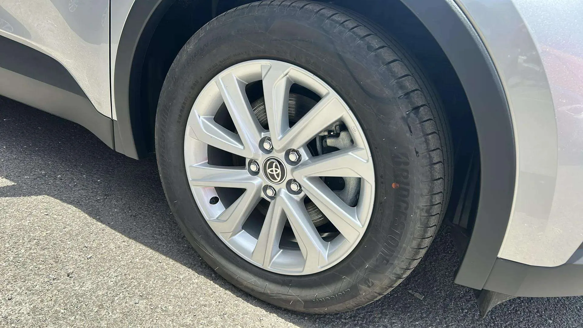 Toyota C-HR 2.0 220PH Advance - foto 13