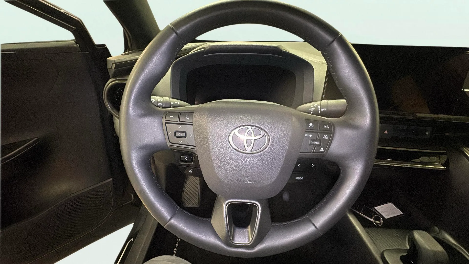 Toyota C-HR 2.0 220PH Advance - foto 7