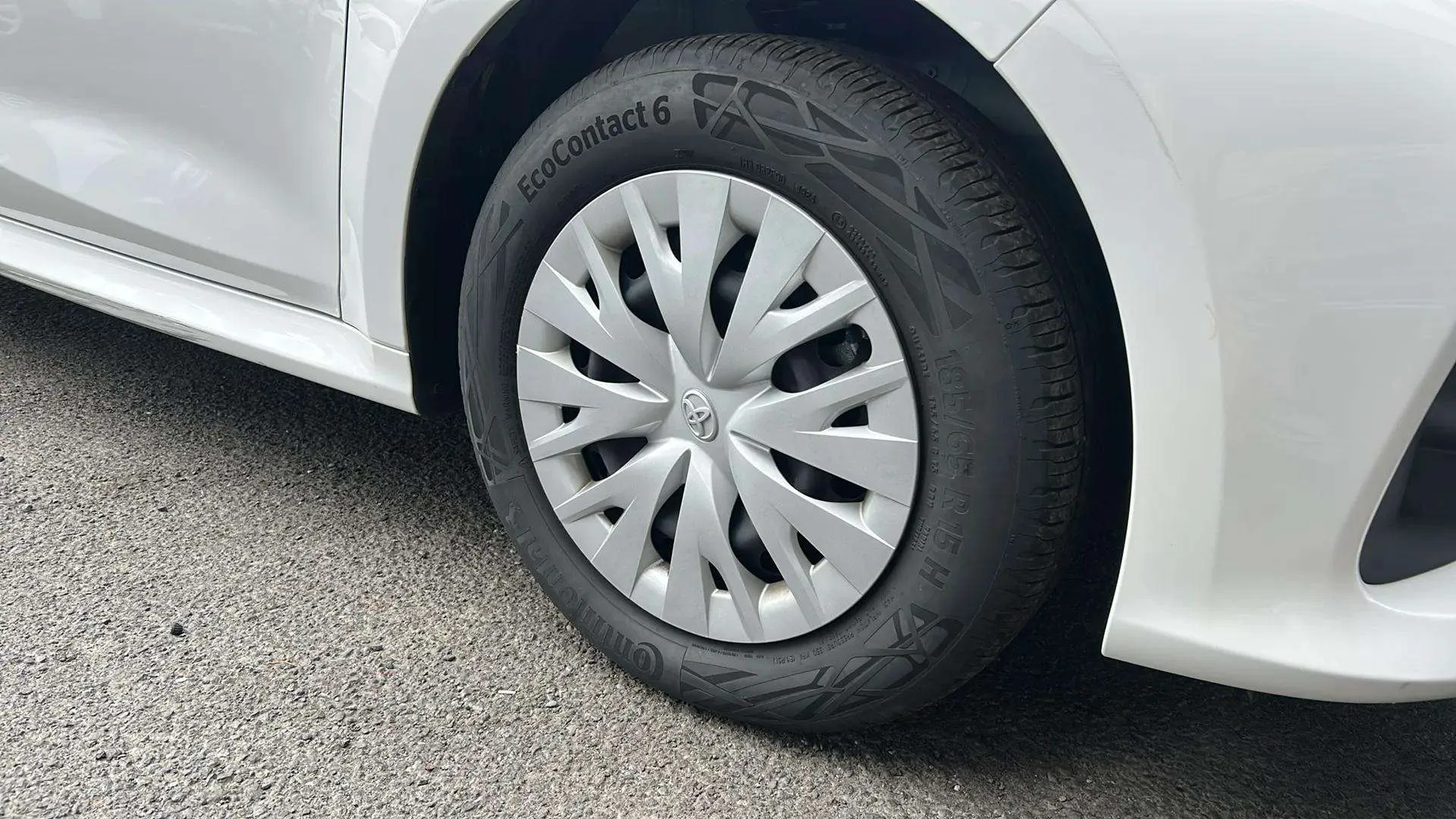 Toyota Yaris 1.5 120H Business Plus - foto 15