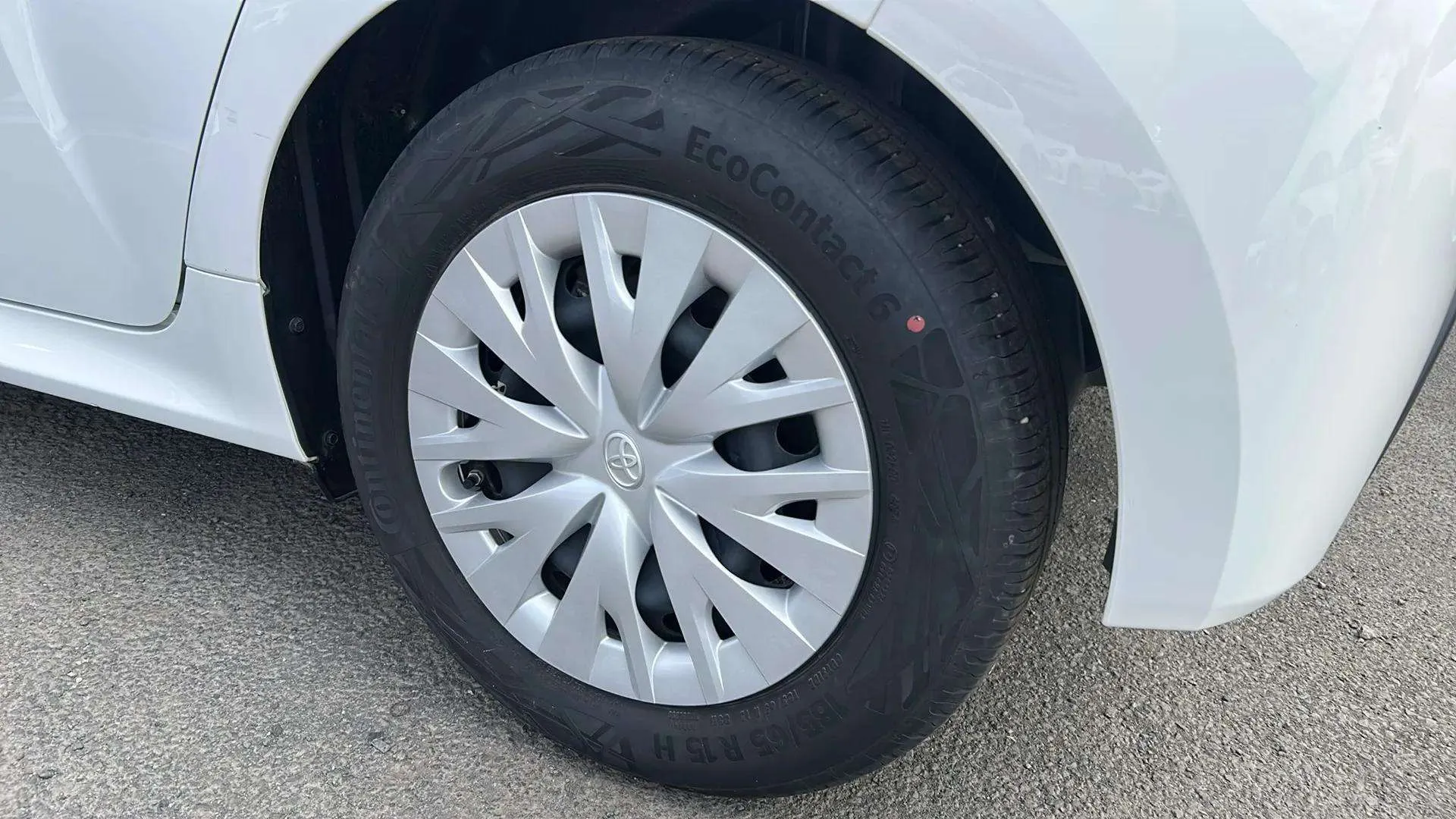Toyota Yaris 1.5 120H Business Plus - foto 13