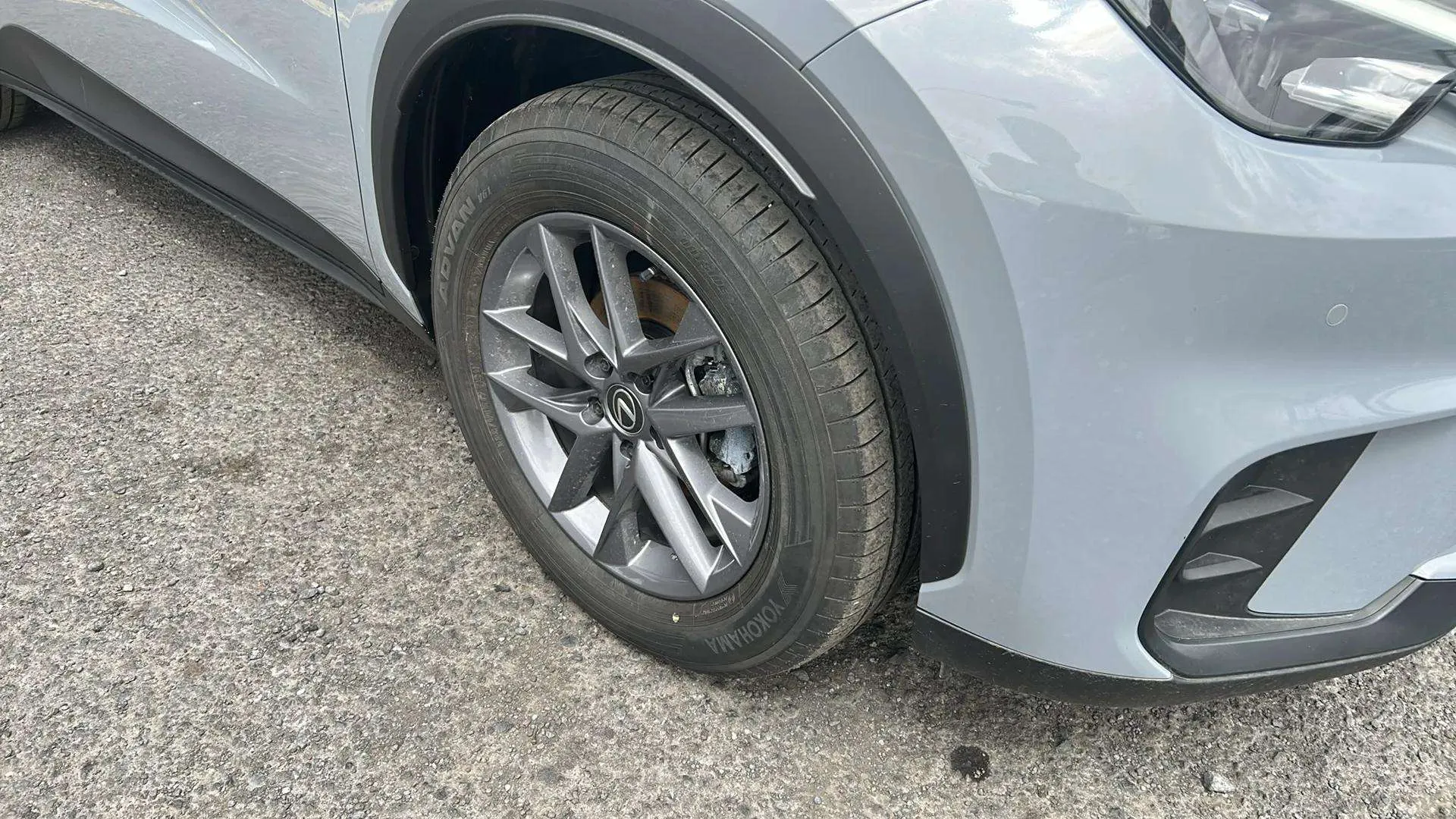 Lexus LBX 1.5 HEV - foto 16