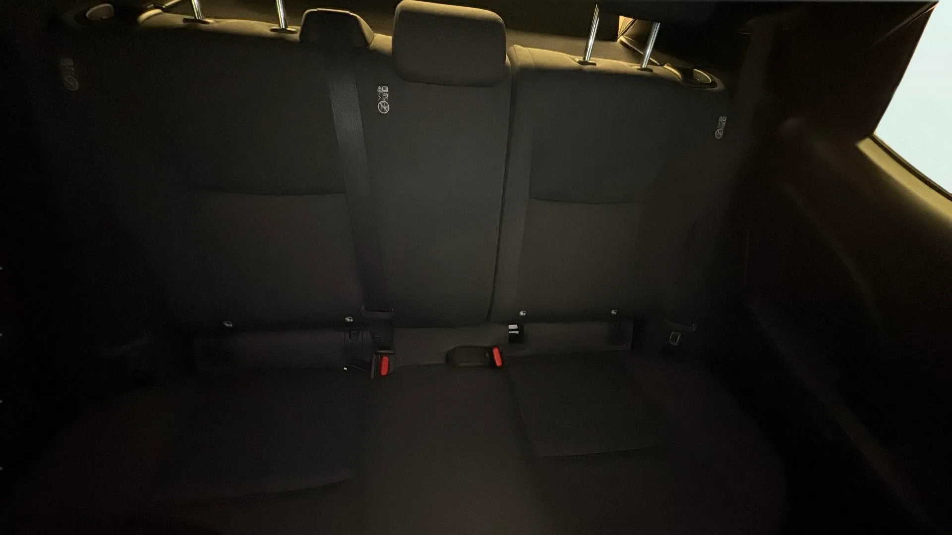 Lexus LBX 1.5 HEV - foto 11