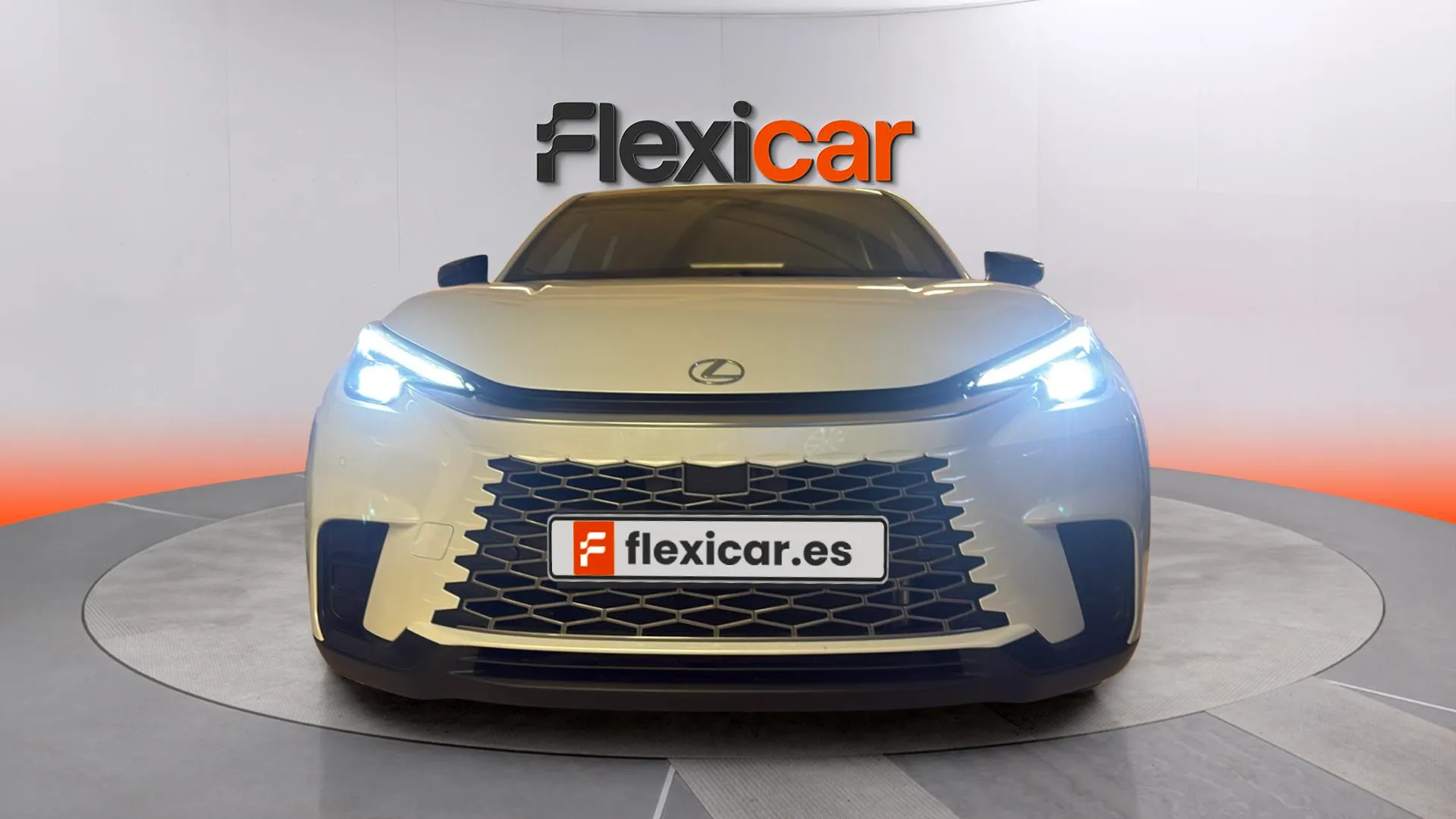 Lexus LBX 1.5 HEV - foto 2