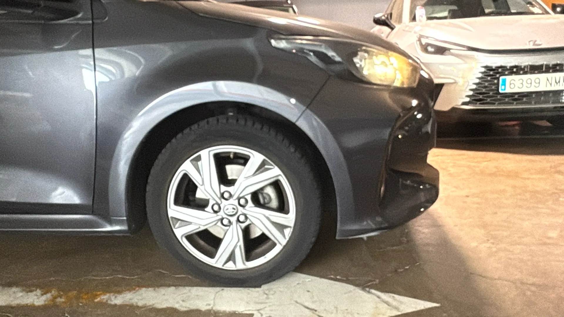 Toyota Yaris 1.5 120H Active Plus - foto 17