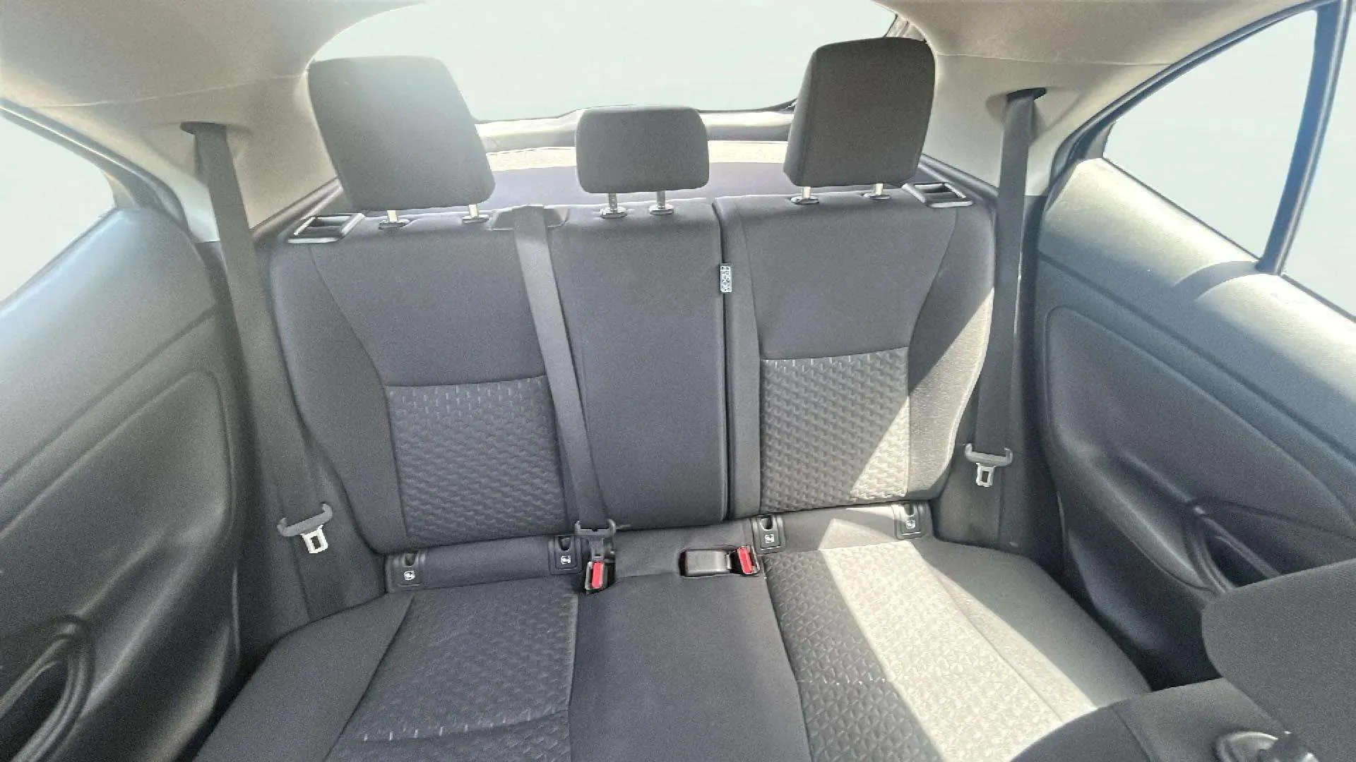 Toyota Yaris Cross 1.5 120H Active Plus - foto 11