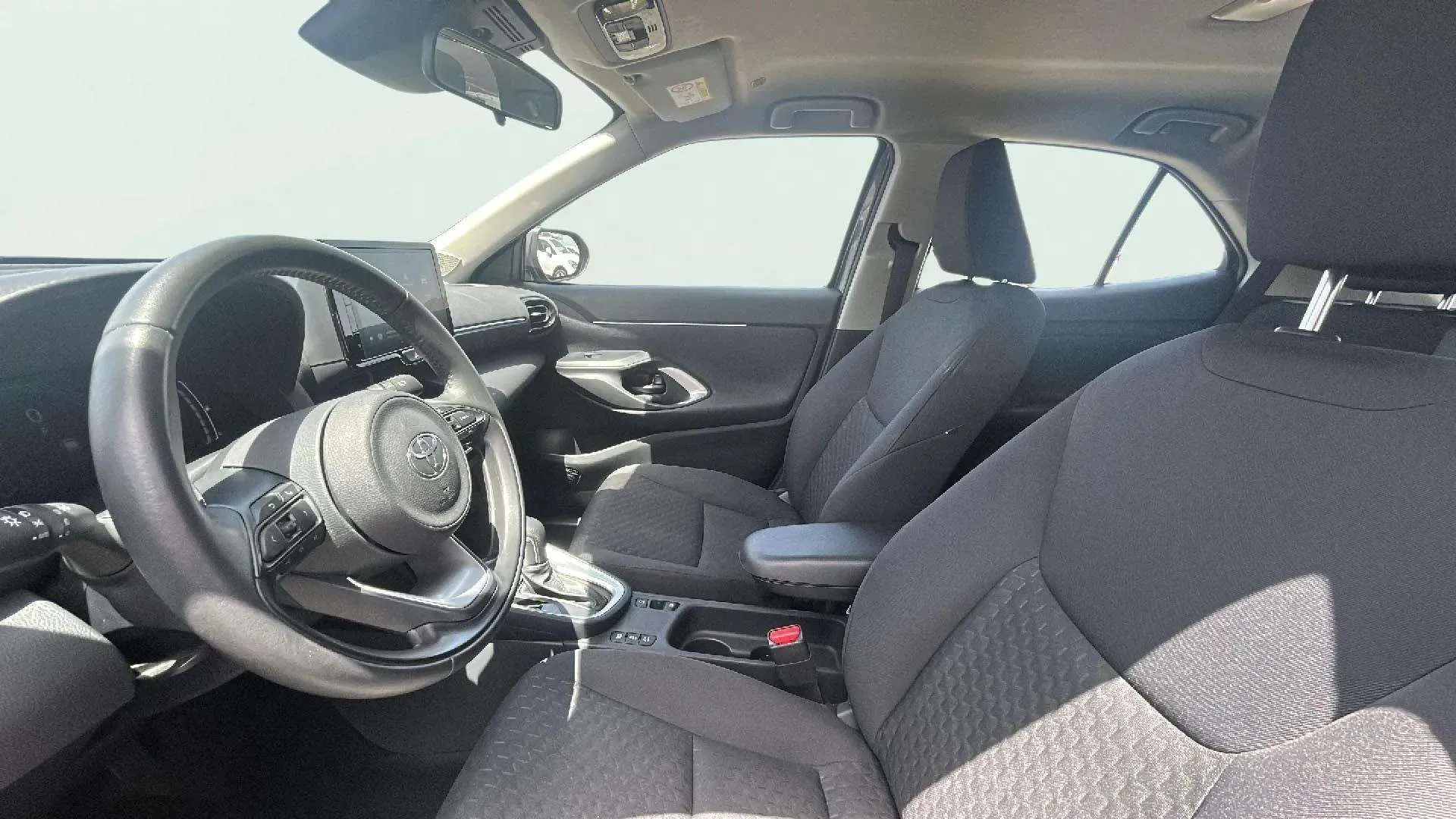 Toyota Yaris Cross 1.5 120H Active Plus - foto 22