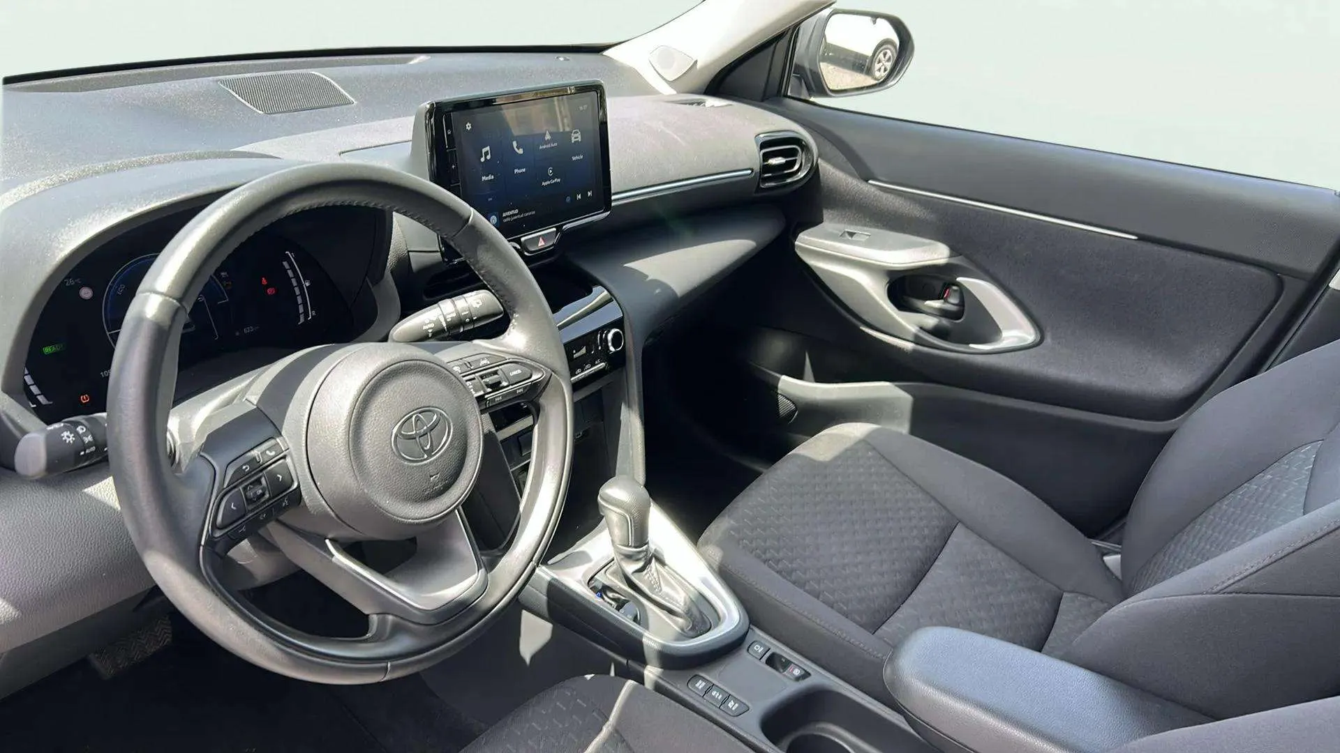Toyota Yaris Cross 1.5 120H Active Plus - foto 24