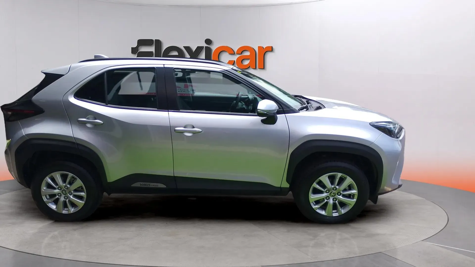 Toyota Yaris Cross 1.5 120H Active Plus - foto 4