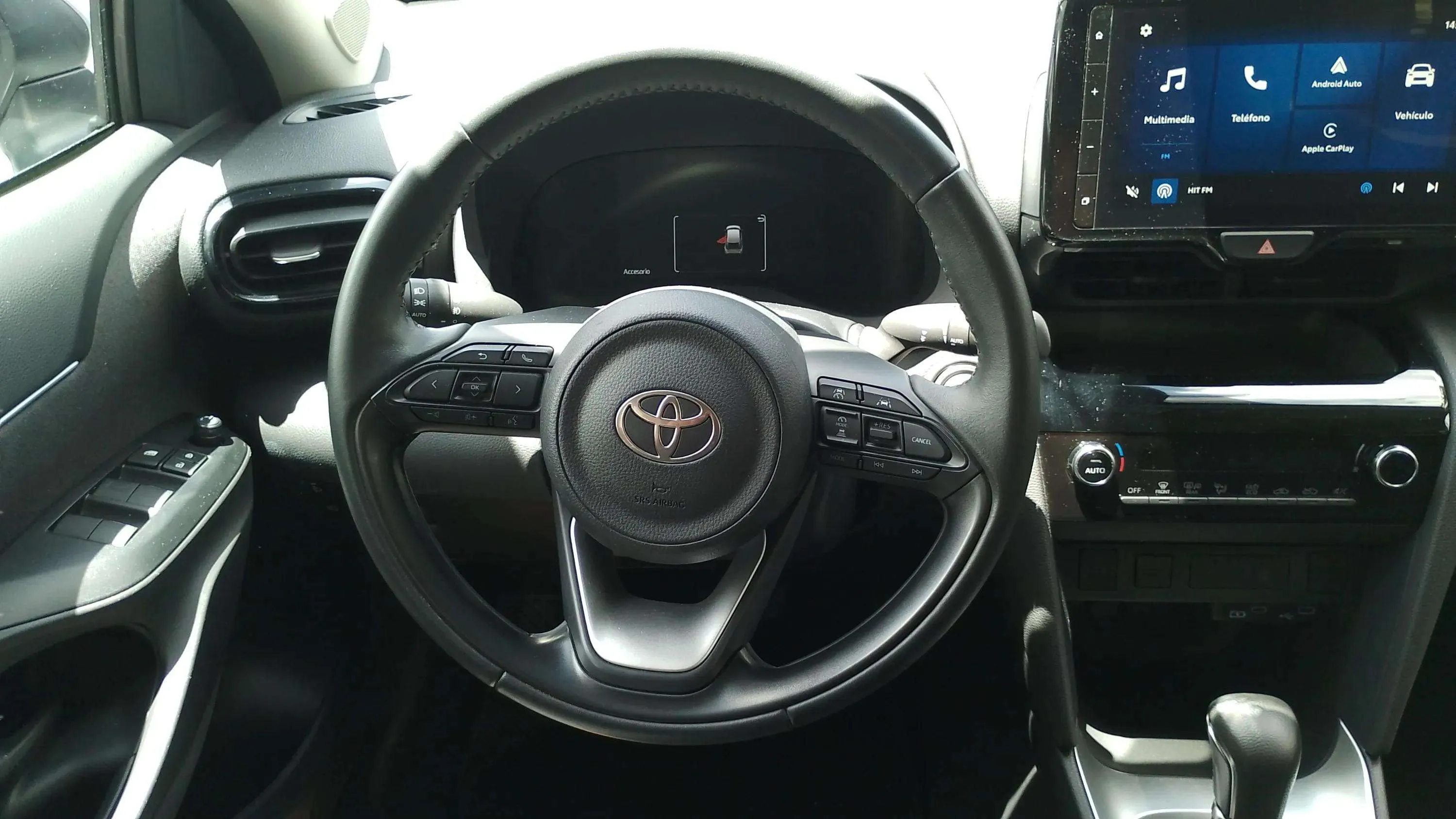 Toyota Yaris Cross 1.5 120H Active Plus - foto 11