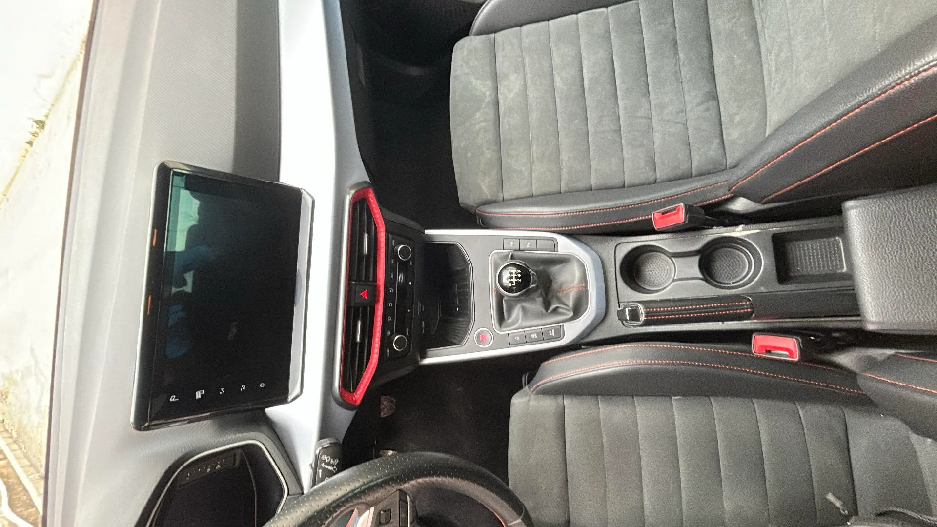 SEAT Arona 1.0 TSI FR XL RX - foto 9