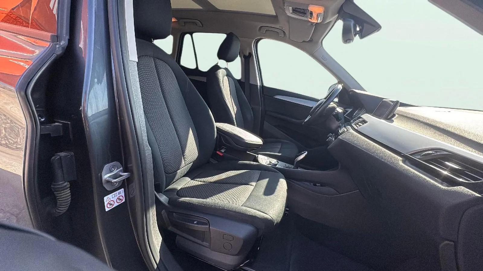 BMW X1 sDrive18i - foto 7