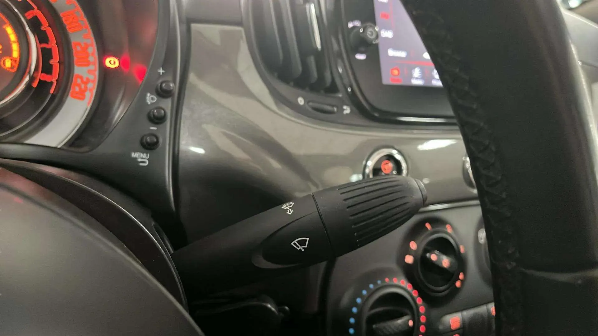 Fiat 500 Club 1.0 Hybrid - foto 14