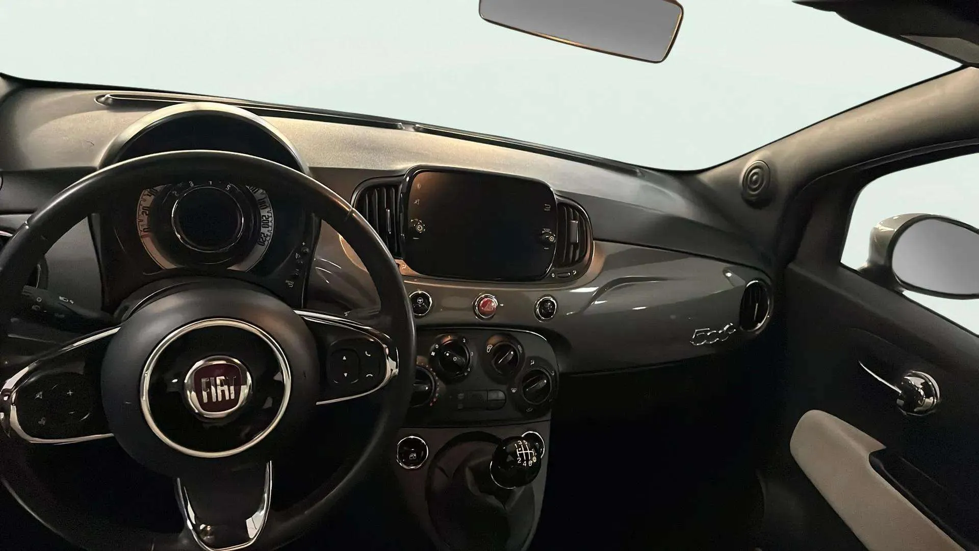 Fiat 500 Club 1.0 Hybrid - foto 10
