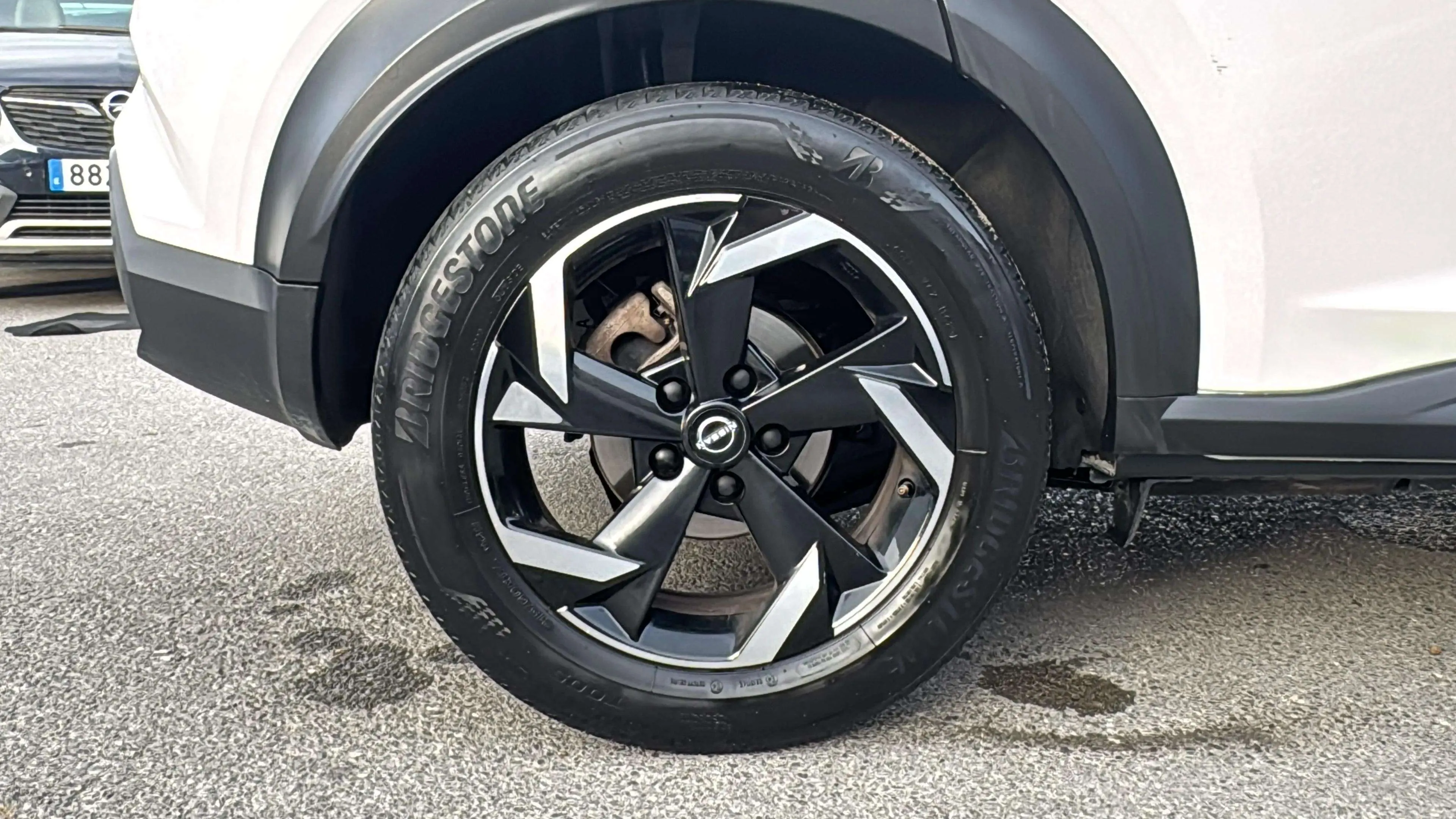Nissan Juke 1.6 Hybrid N-Connecta - foto 13