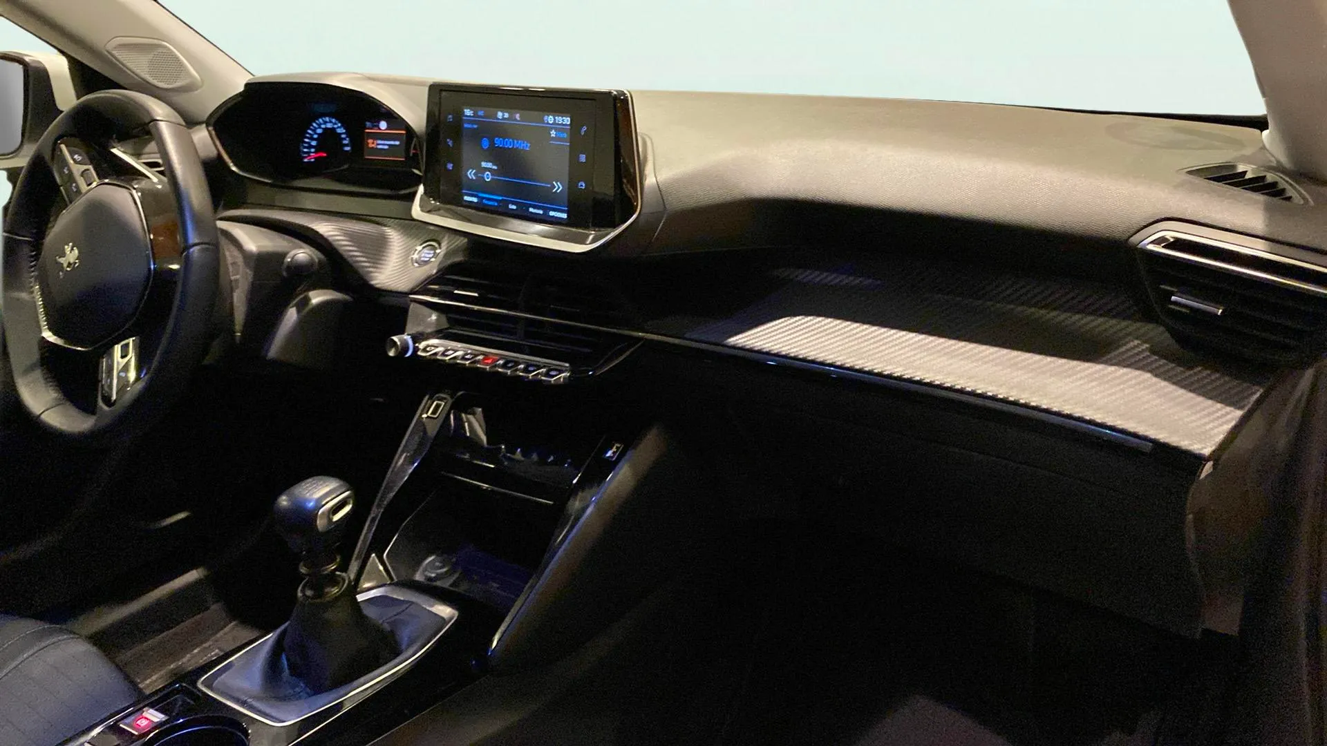 Peugeot 2008 Allure BlueHDi - foto 17