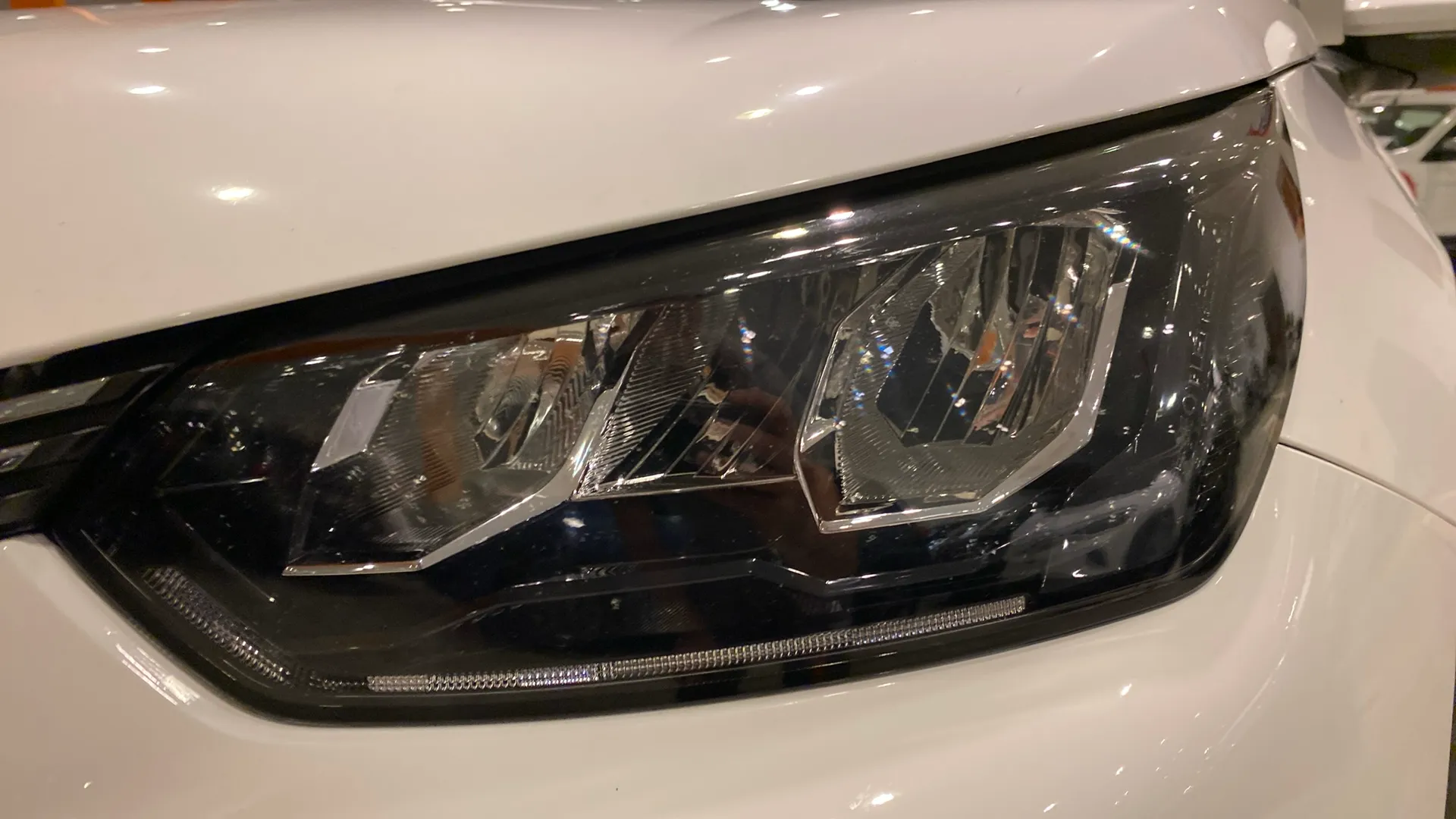 Peugeot 2008 Allure BlueHDi - foto 26