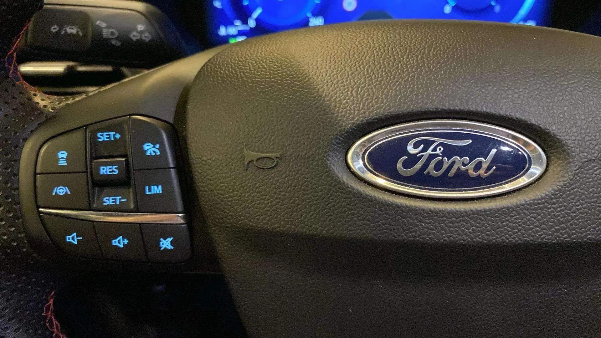 Ford Puma 1.0 EcoBoost ST-Line MHEV - foto 11
