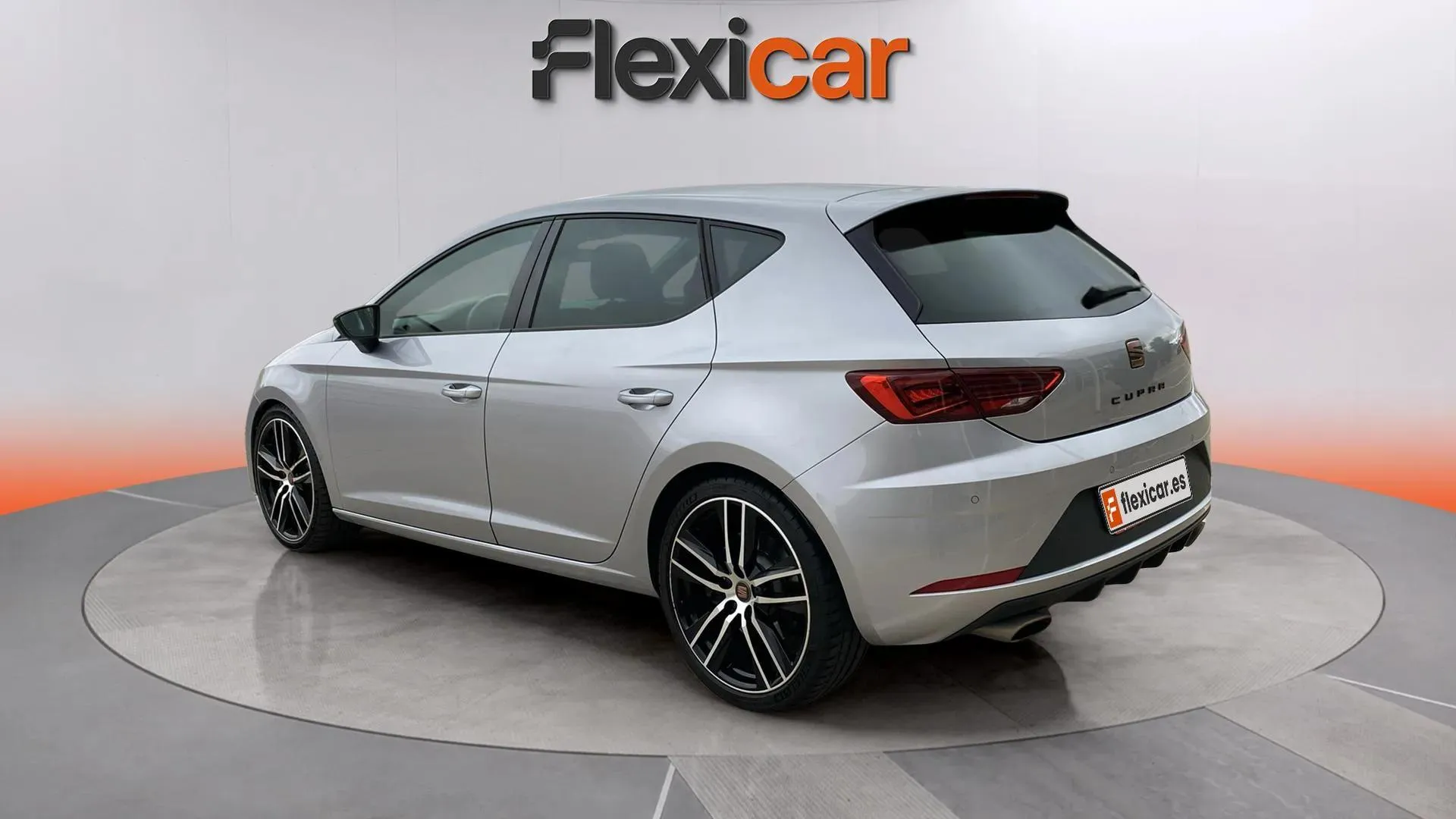 SEAT León 2.0 TSI DSG-7 Cupra - foto 5
