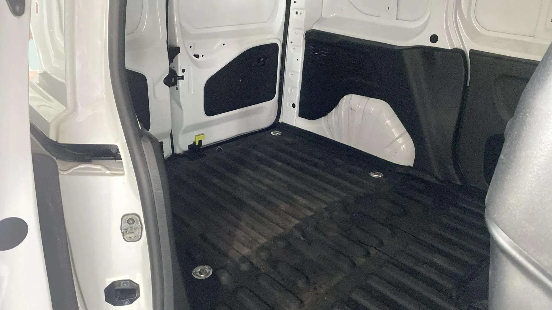 Citroën Berlingo Diésel Talla M - foto 9
