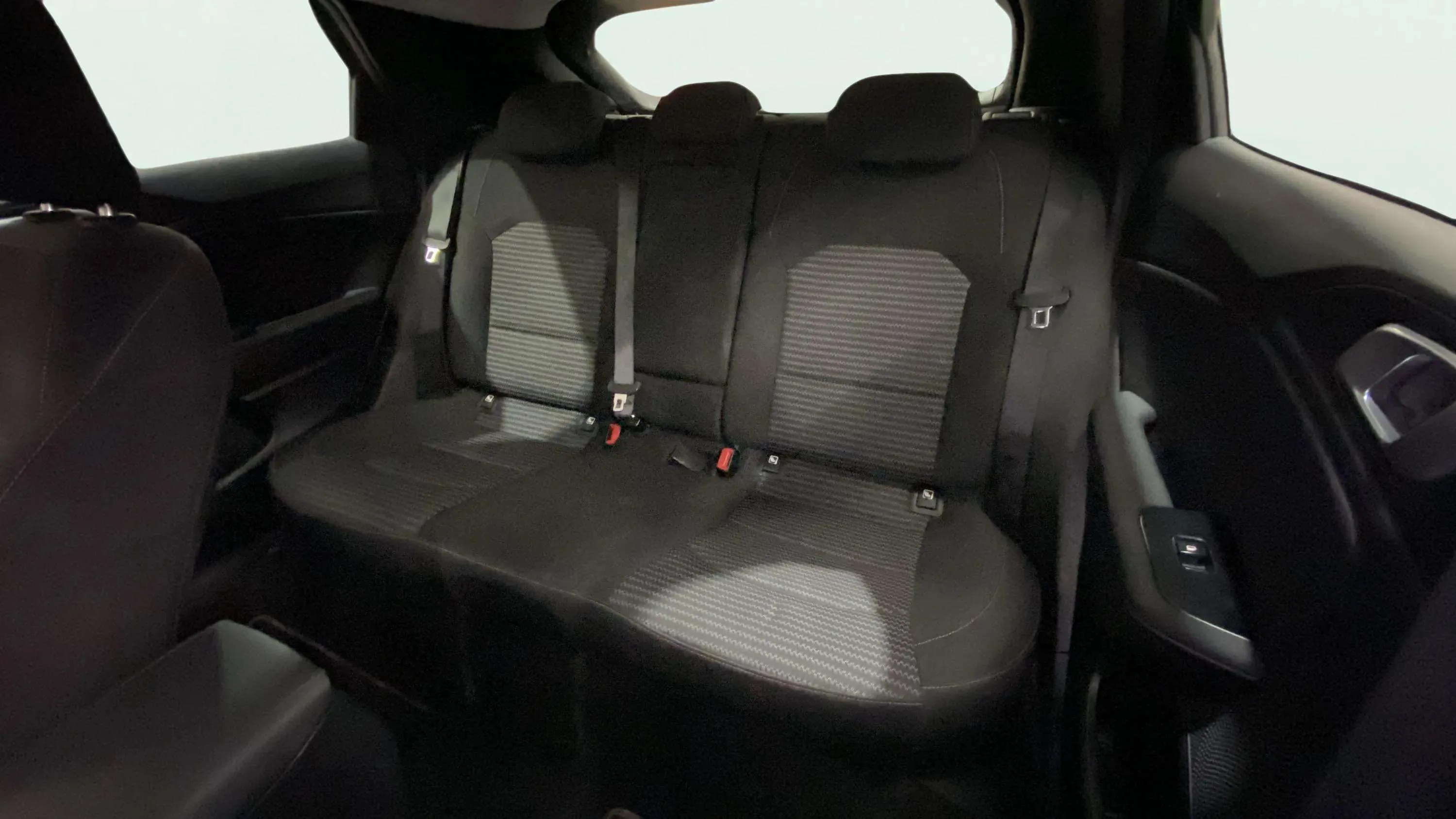 Kia XCeed 1.5 - foto 21