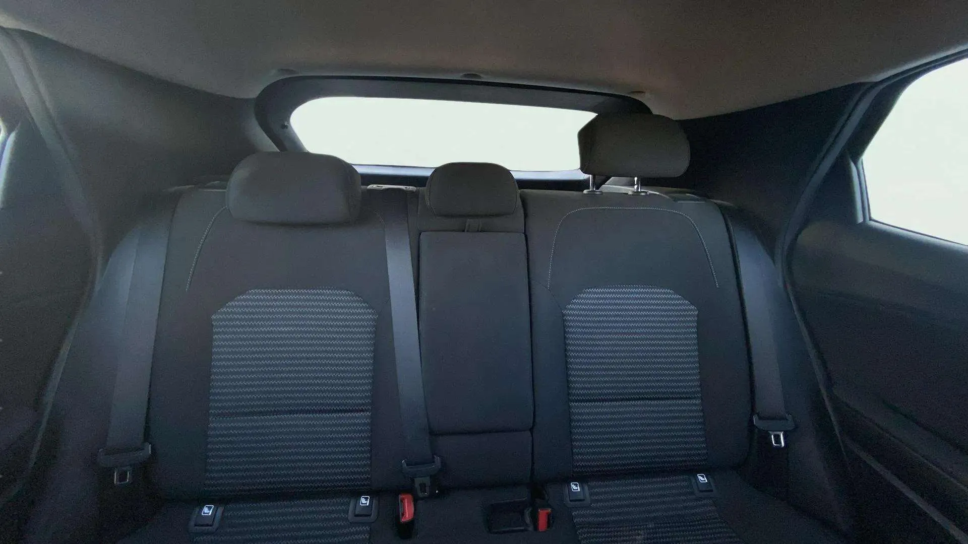 Kia XCeed 1.5 - foto 15