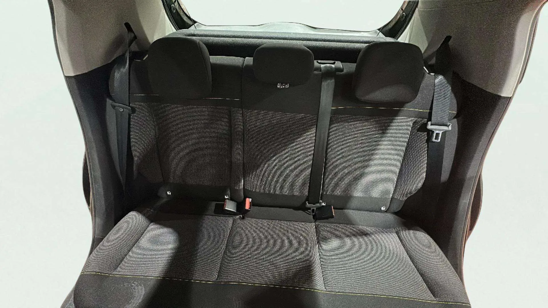 Citroën C3 BlueHDi Plus - foto 13