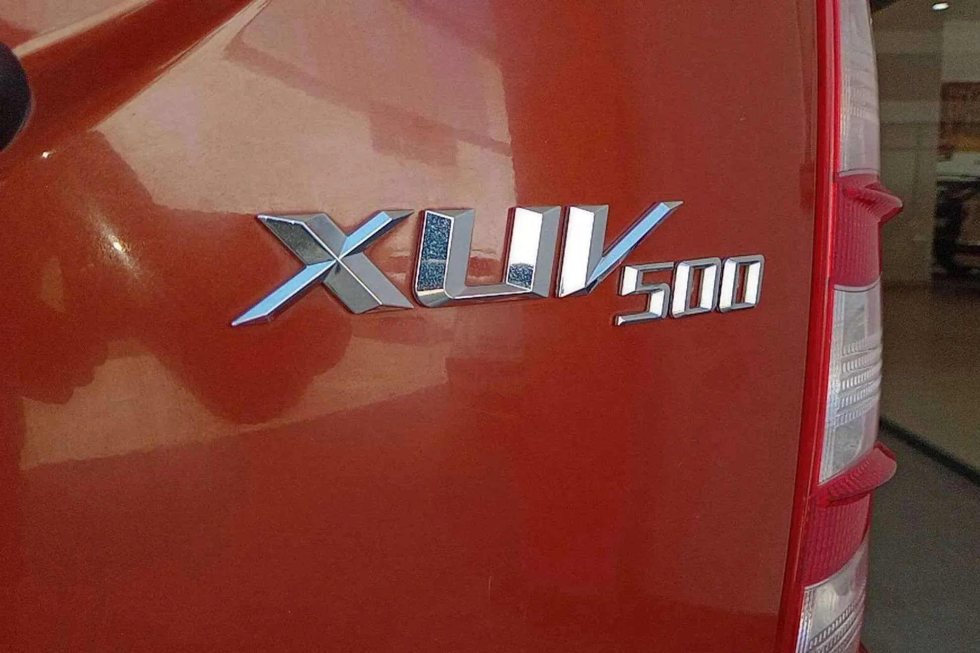 Mahindra XUV500 AWD (4X4) W8 7 plazas - foto 19