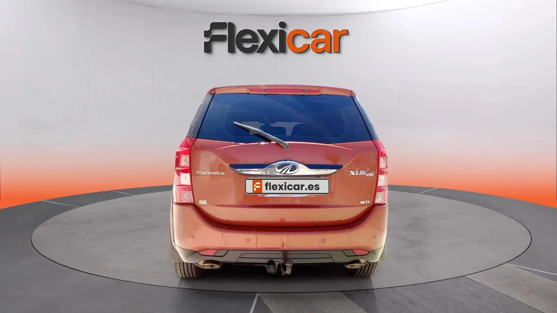 Mahindra XUV500 AWD (4X4) W8 7 plazas - foto 4