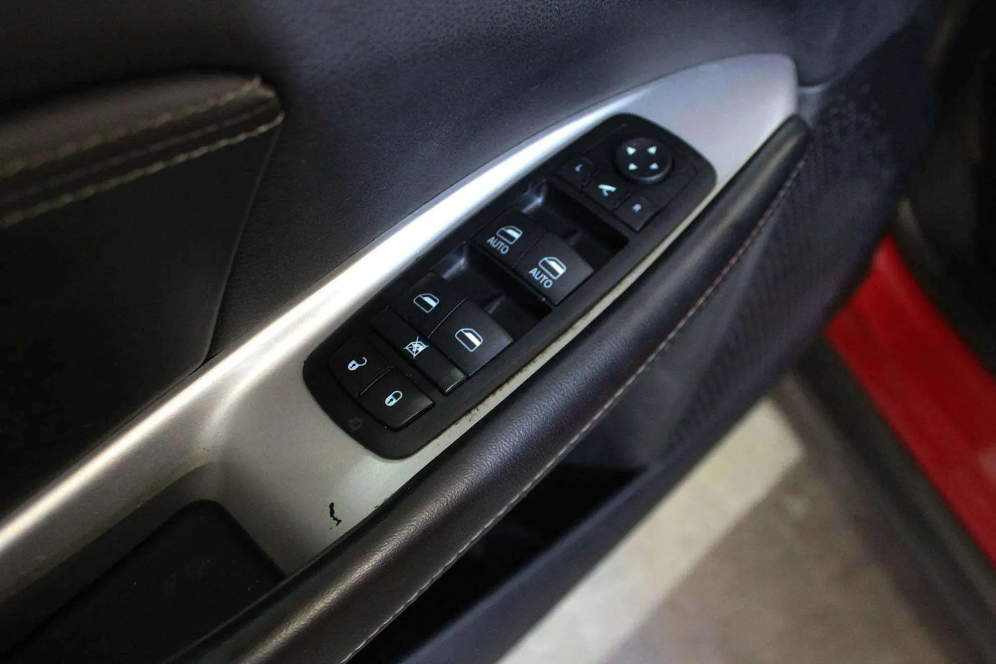 Fiat Freemont Black Code AWD 2.0 16v Diésel aut. - foto 25